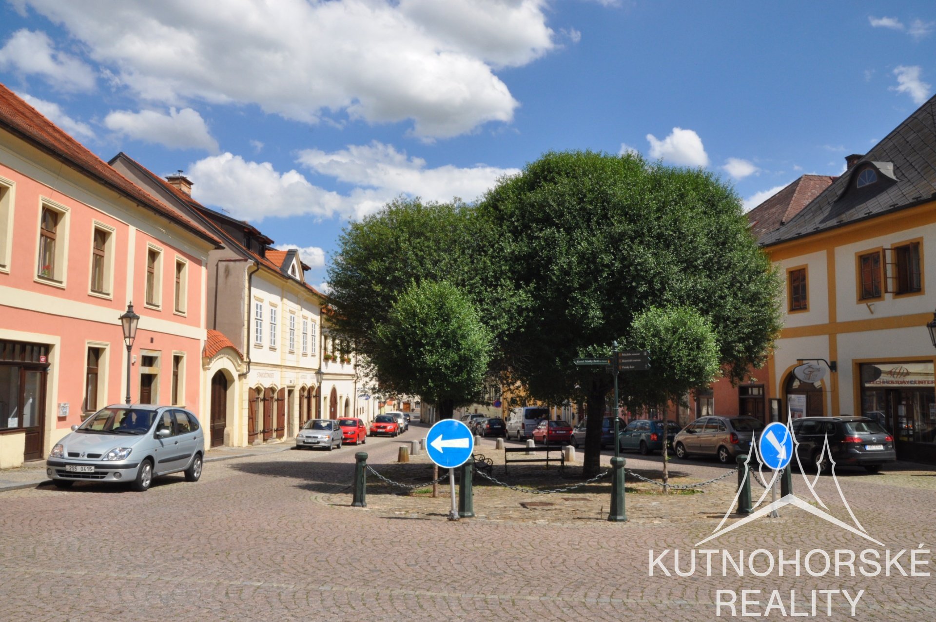 Prodej rodinného domu s komerčním prostorem – Kutná Hora-Vnitřní Město, Jungmannovo náměstí
