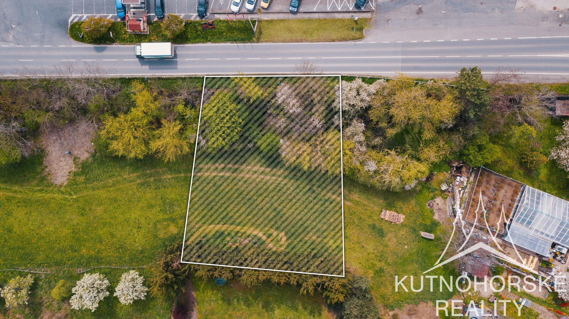 Prodej zajímavého pozemku pro komerční výstavbu, 1251 m2 – Kutná Hora