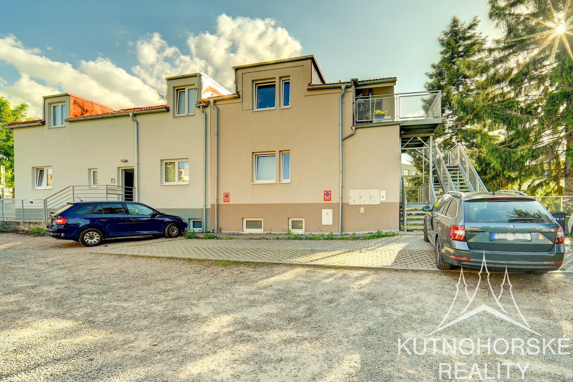 Prodej prostorného bytu 2+kk s balkonem, 65 m2 v Kutné Hoře.