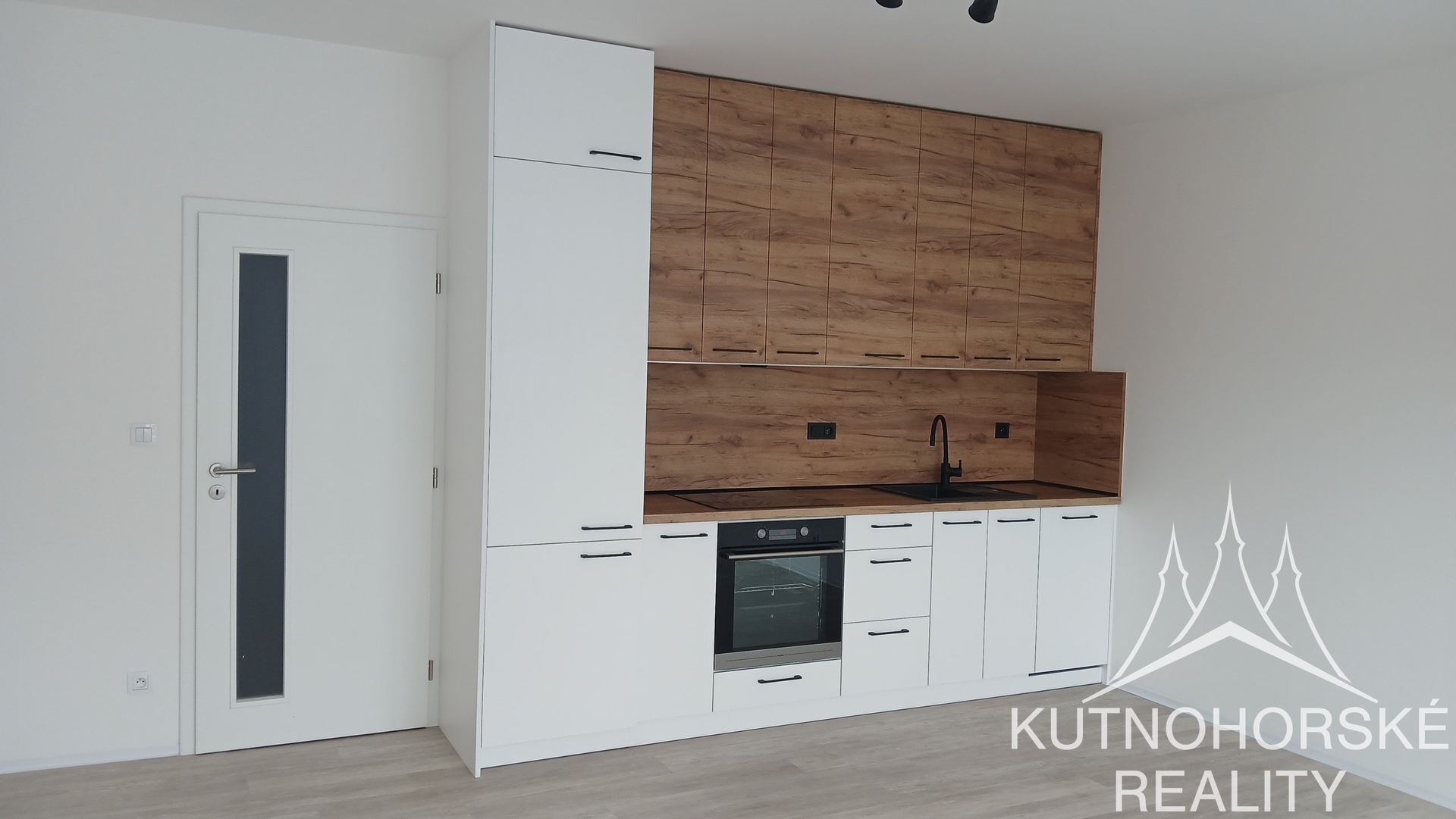 Pronájem byty 2+kk, 50 m2 – Kutná Hora – Hlouška