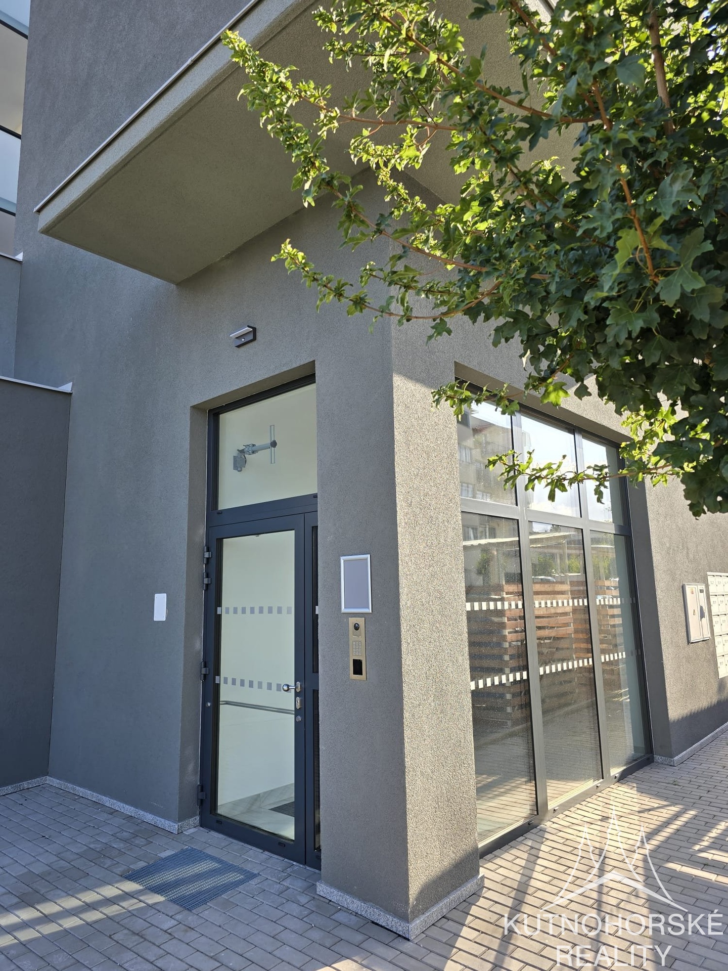 Pronájem nového bytu s balkonem 1+kk 45 m2, Za Lidkou, Kutná Hora