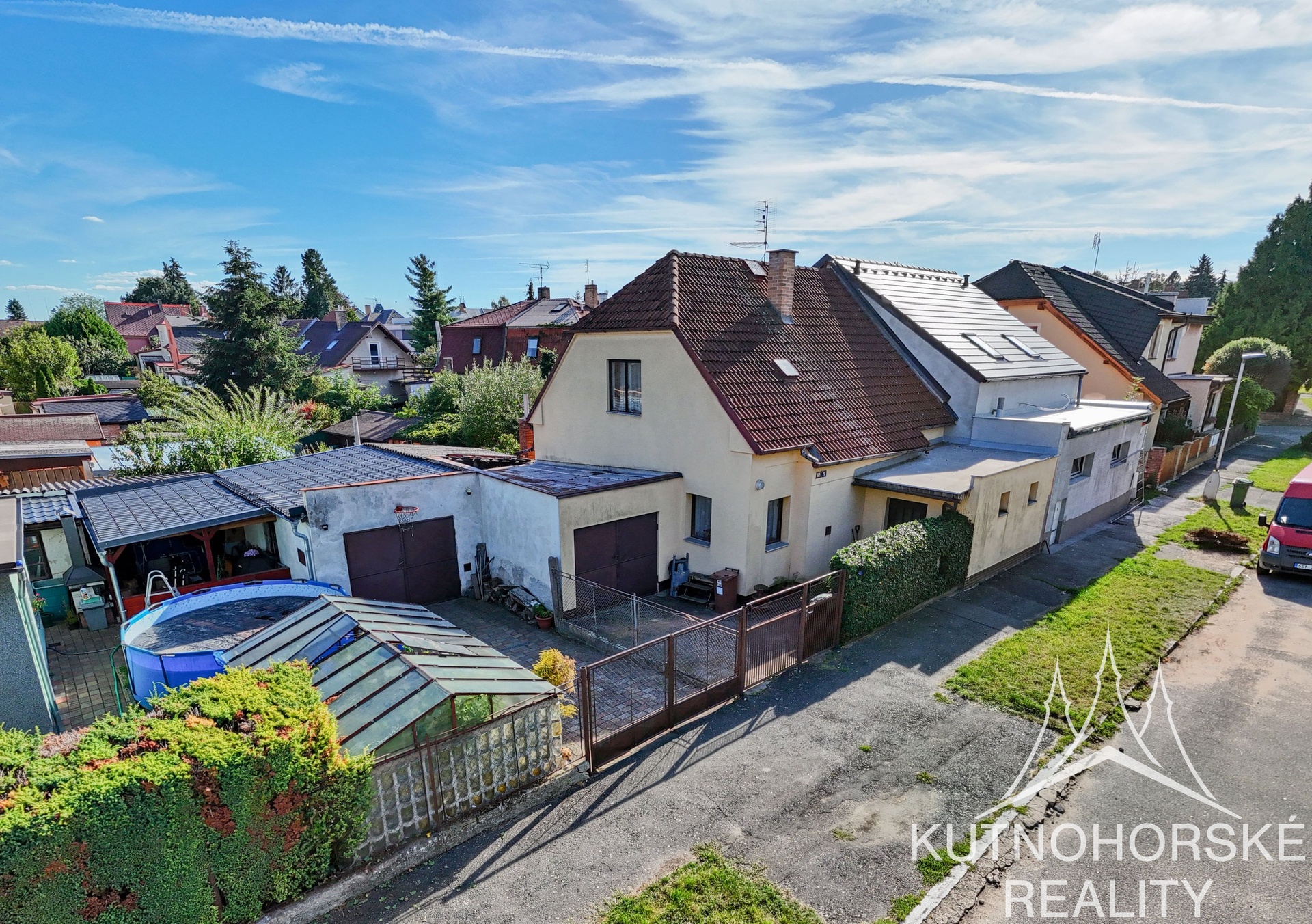 Prodej rodinného domu se zahradou a garáží, Kutná Hora – Žižkov