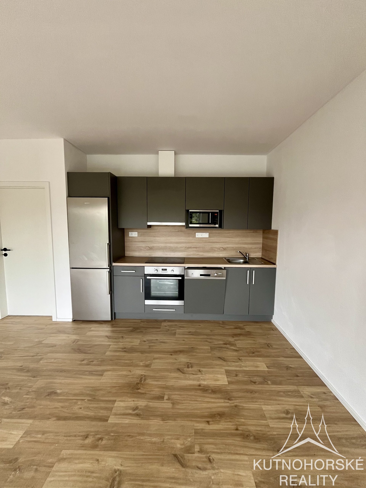 Pronájem bytu 1+kk, 44 m², Kutná Hora – ulice Kpt. Vosky