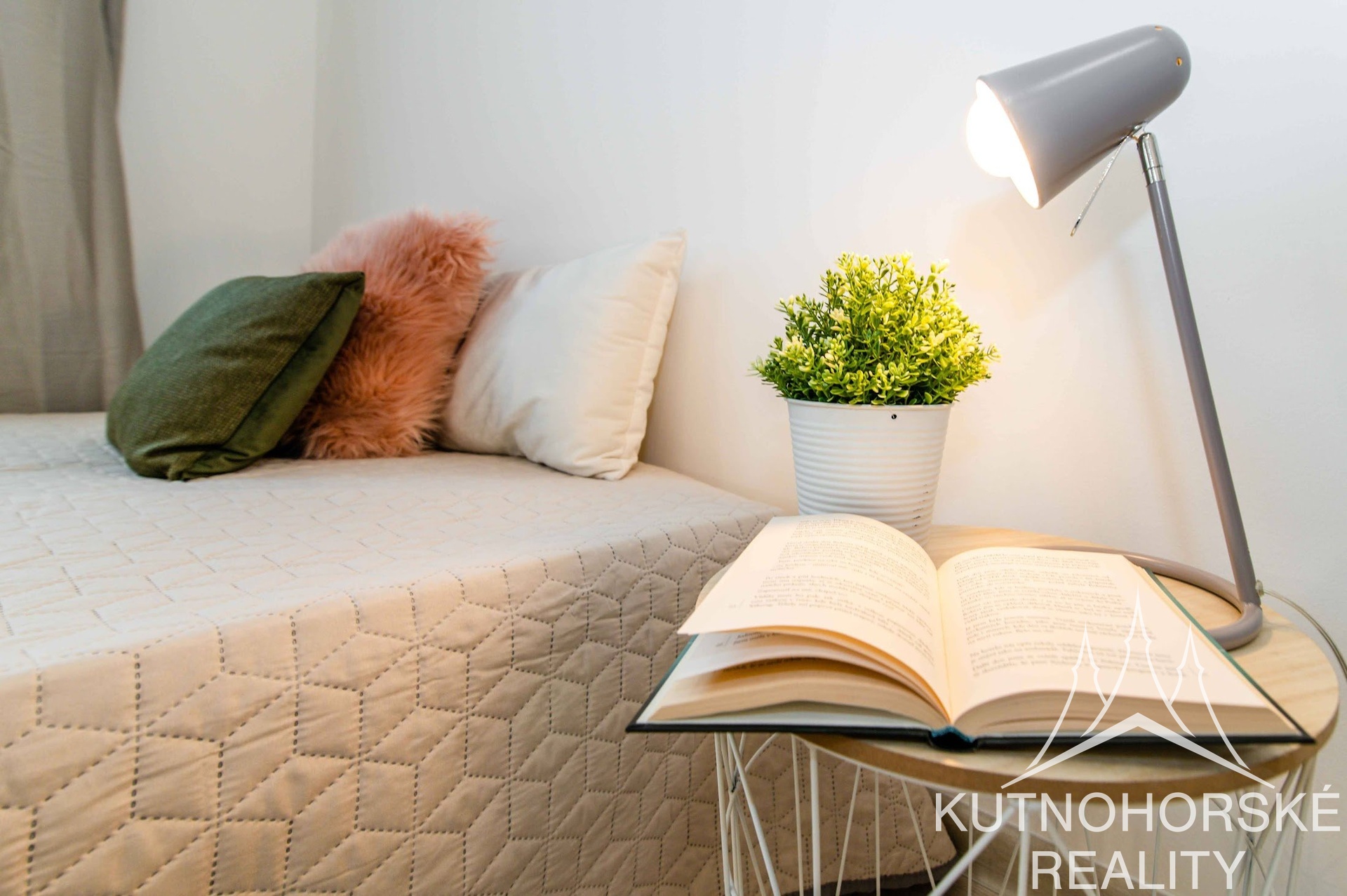 Pronájem krásného bytu 1+kk, 32 m², Klučovská Český Brod Pronájem krásného bytu 1+kk, 32 m², Klučovská Český Brod