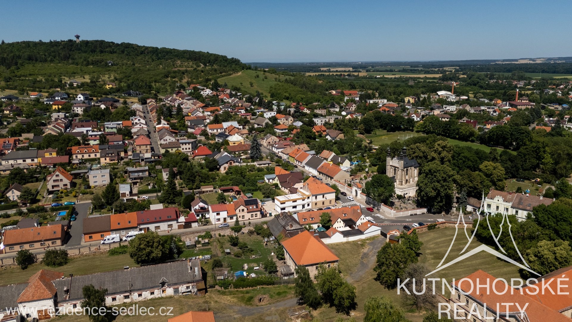 Prodej novostavby 2+kk, 48 m² s prostornou terasou 21 m² a dechberoucím výhledem na chrám sv. Barbory – Kutná Hora