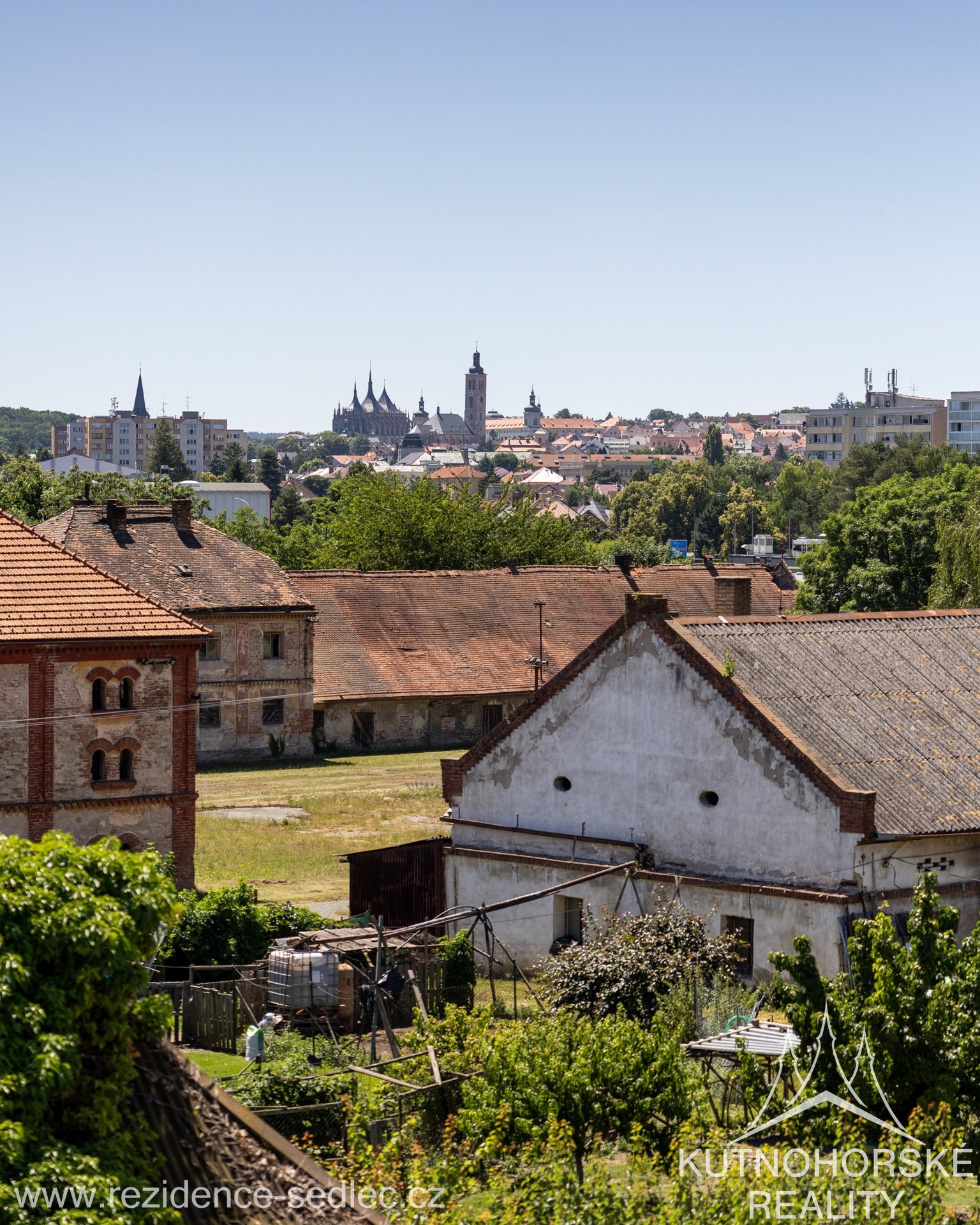Prodej novostavby 2+kk, 48 m² s prostornou terasou 21 m² a dechberoucím výhledem na chrám sv. Barbory – Kutná Hora