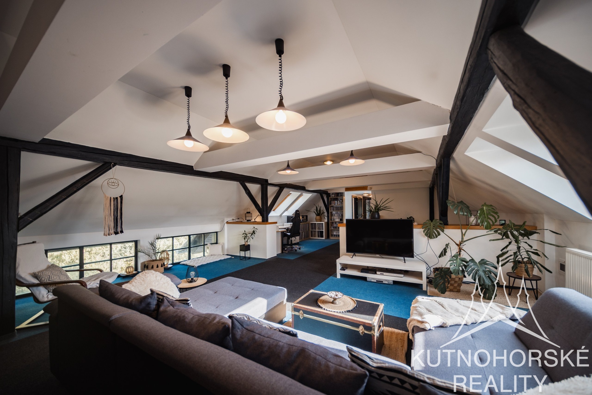 Rodinný dům 244 m² s velkou terasou a dvěma stavebními pozemky – pozemek 5844 m², Javornice – Jaroslav