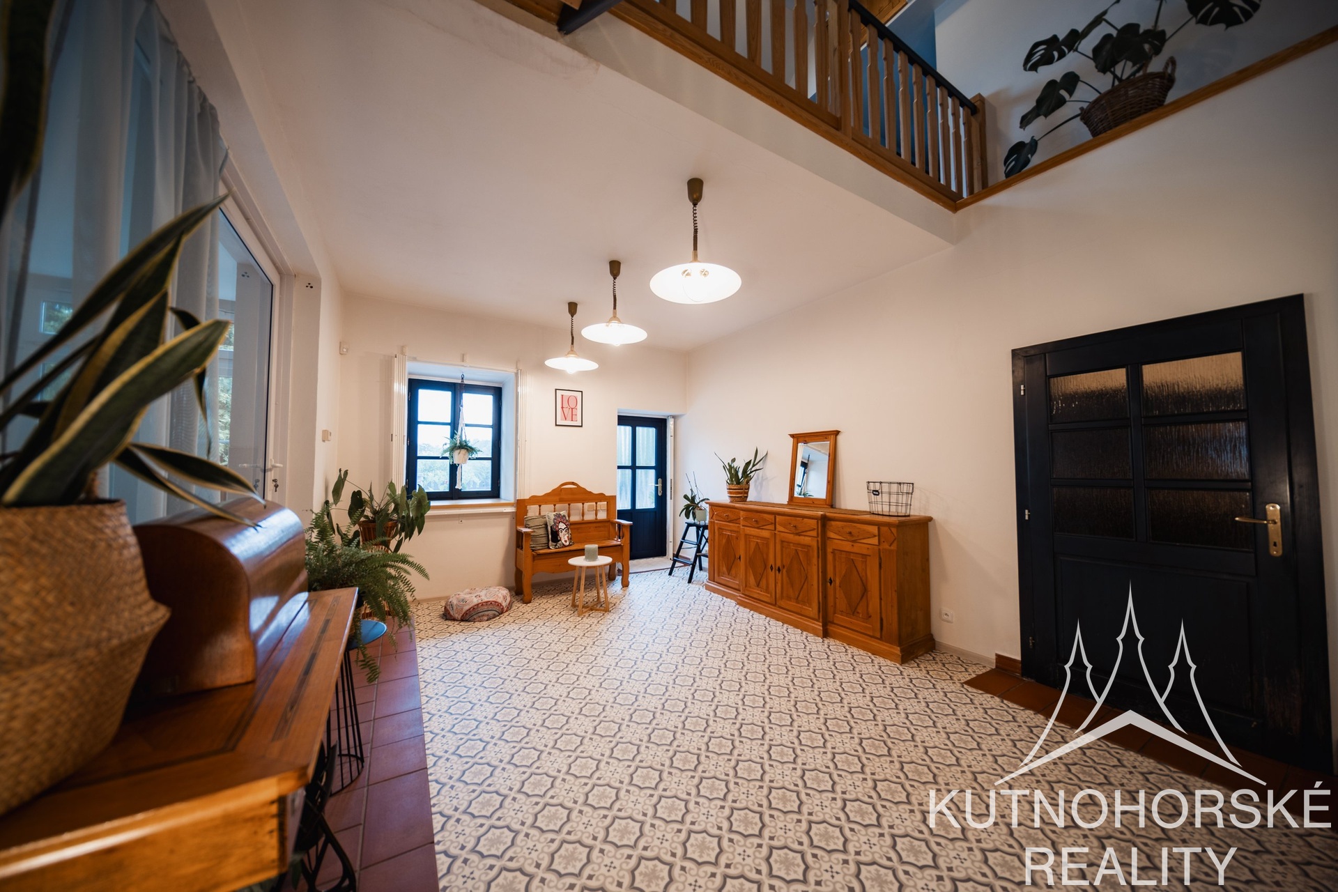 Rodinný dům 244 m² s velkou terasou a dvěma stavebními pozemky – pozemek 5844 m², Javornice – Jaroslav