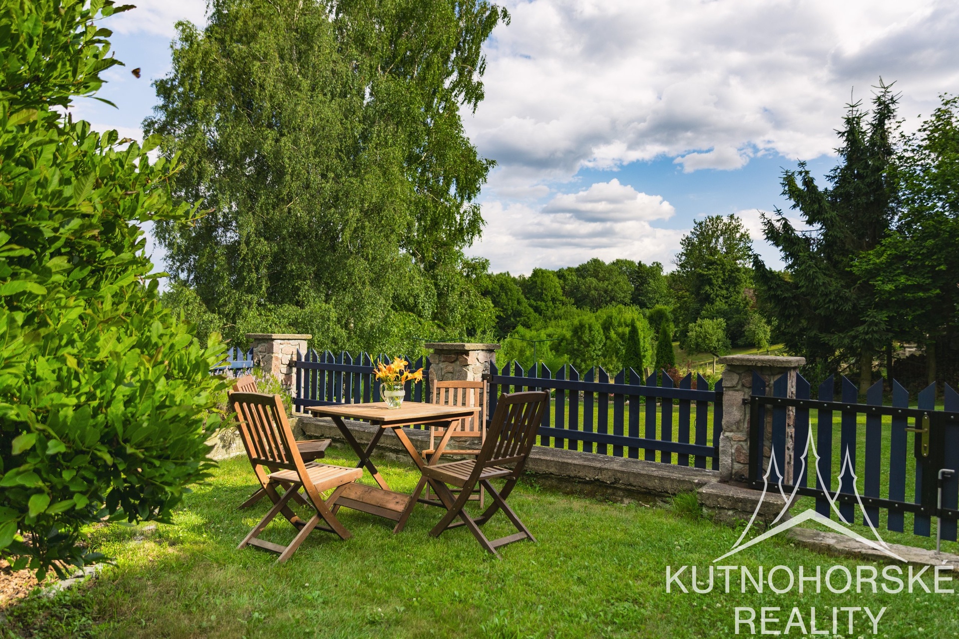 Rodinný dům 244 m² s velkou terasou a dvěma stavebními pozemky – pozemek 5844 m², Javornice – Jaroslav