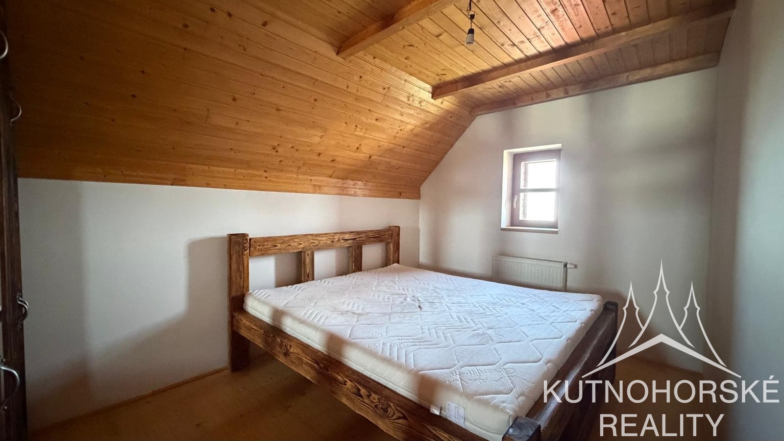 Pronájem rodinného domu 280 m², se zahradou, Kutná Hora – Kaňk