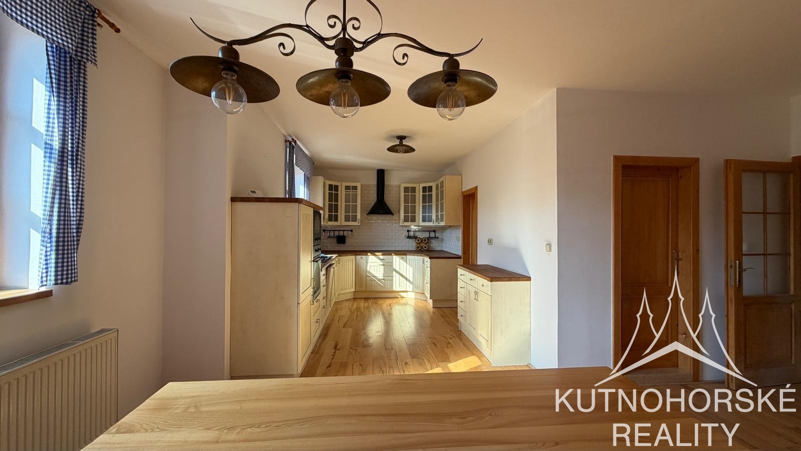 Pronájem rodinného domu 280 m², se zahradou, Kutná Hora – Kaňk