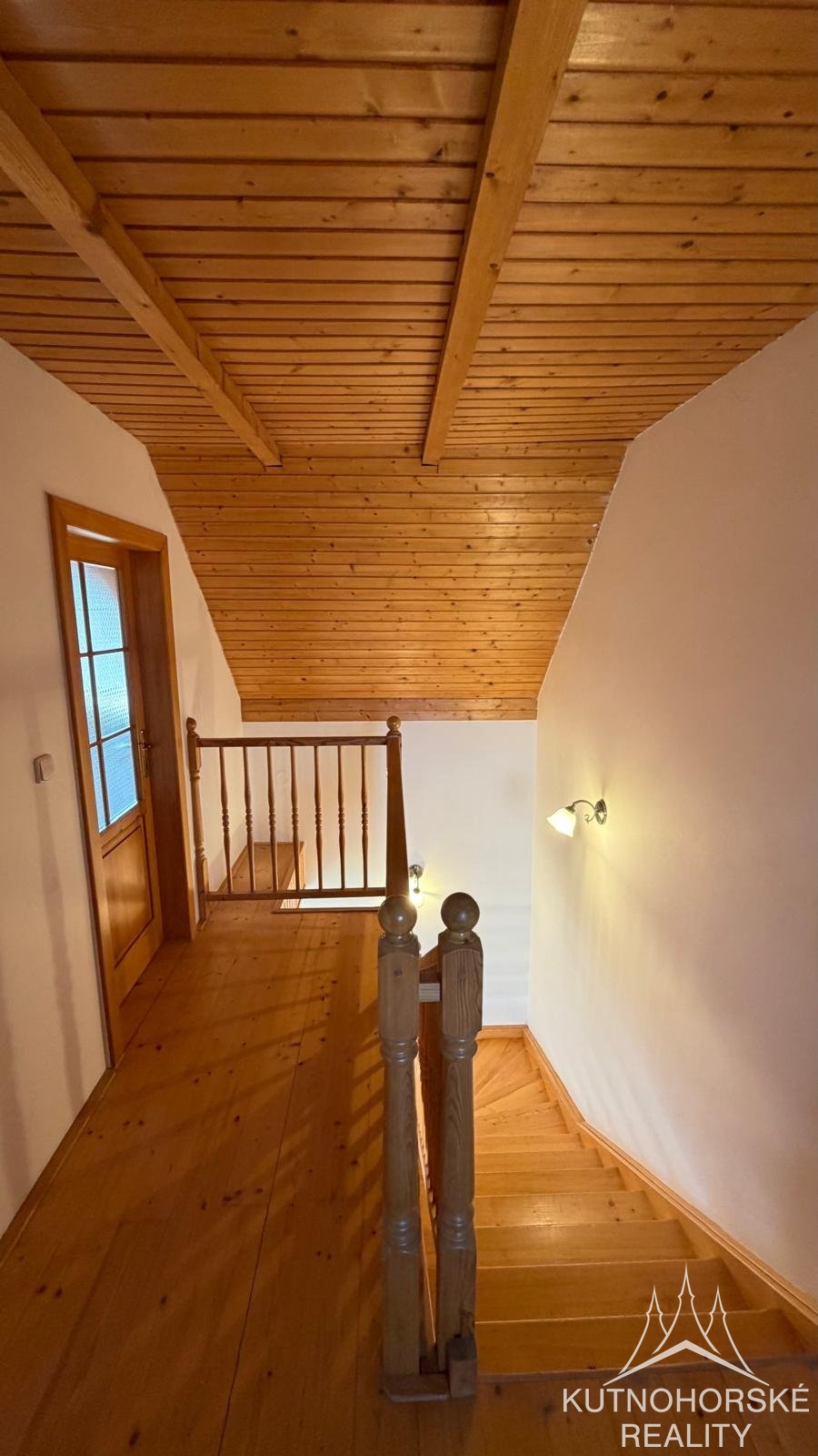 Pronájem rodinného domu 280 m², se zahradou, Kutná Hora – Kaňk