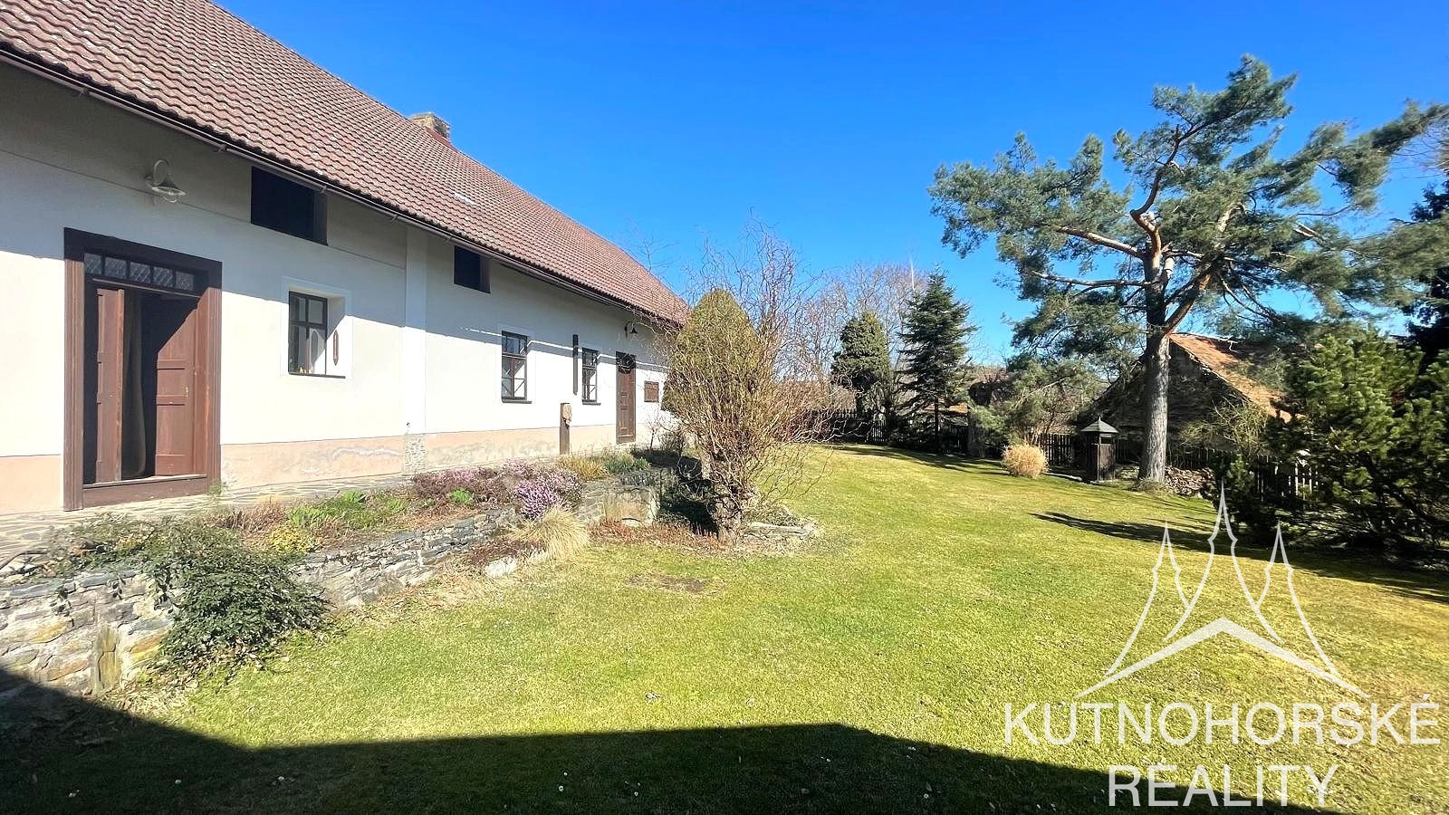 Pronájem krásné chalupy, Čenovice – Čestín u Kutné Hory