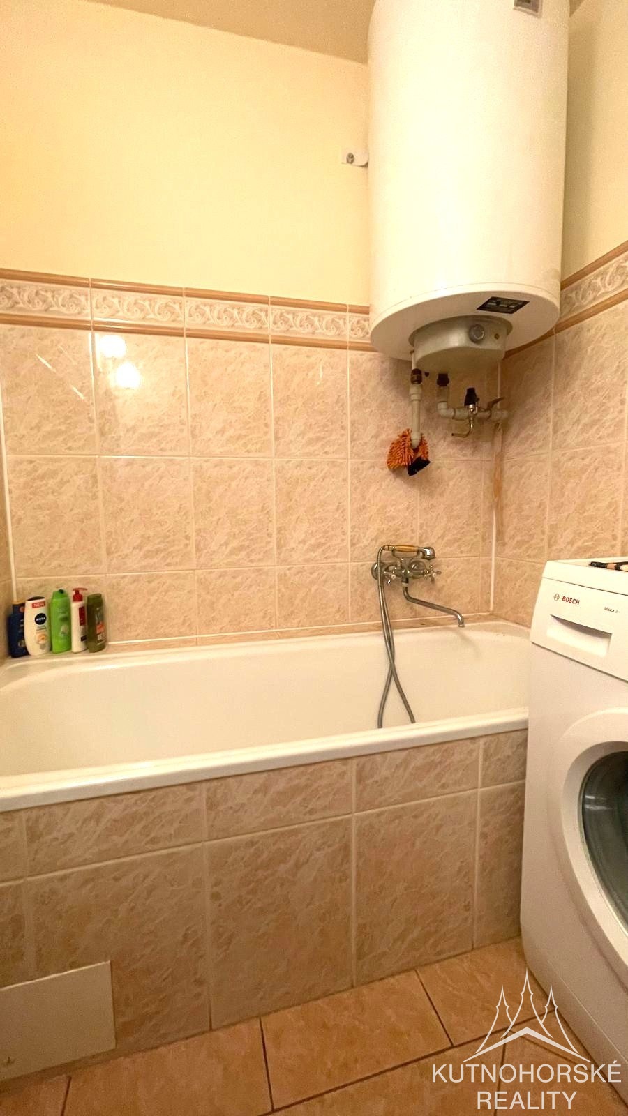 Pronájem krásné chalupy, Čenovice – Čestín u Kutné Hory