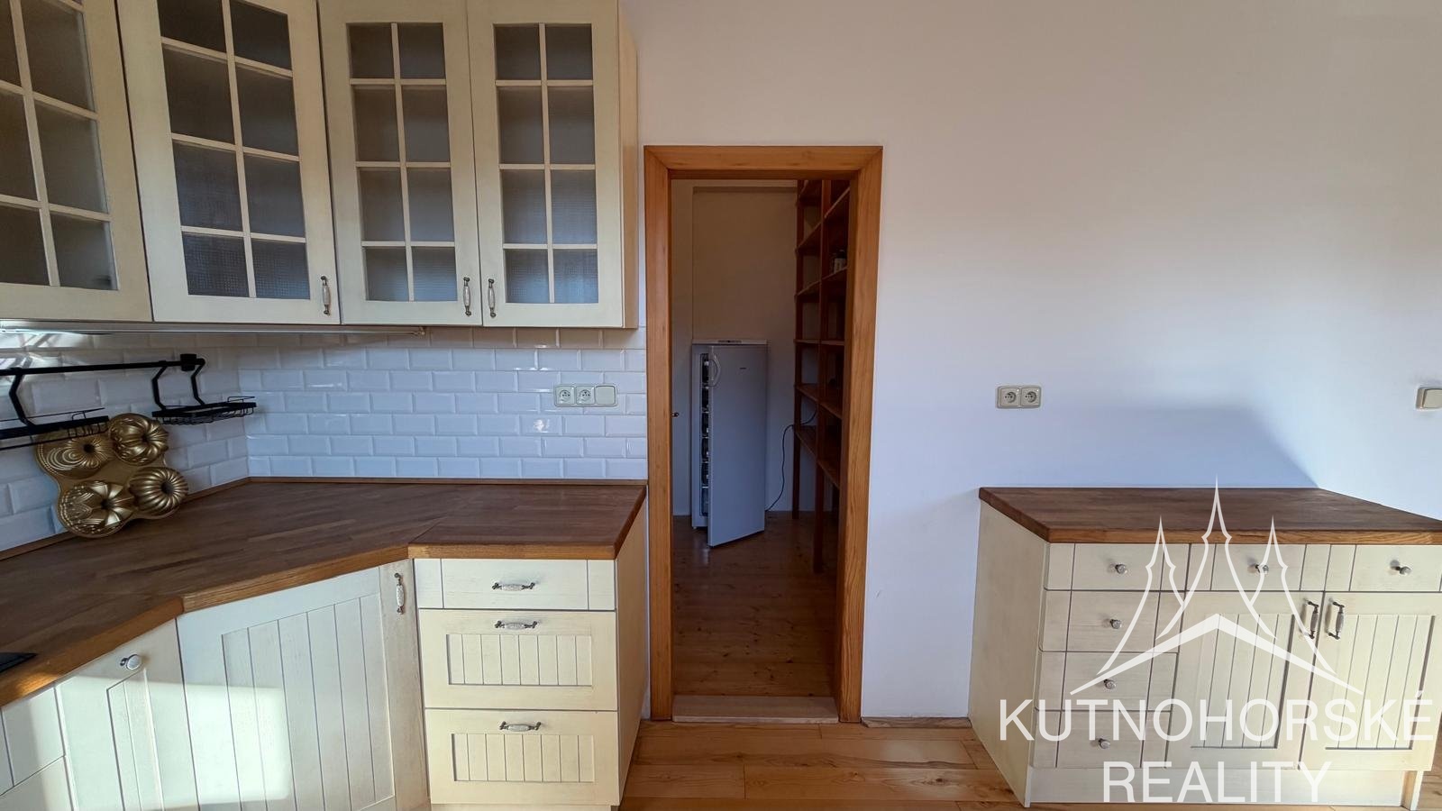 Pronájem rodinného domu 280 m², se zahradou, Kutná Hora – Kaňk