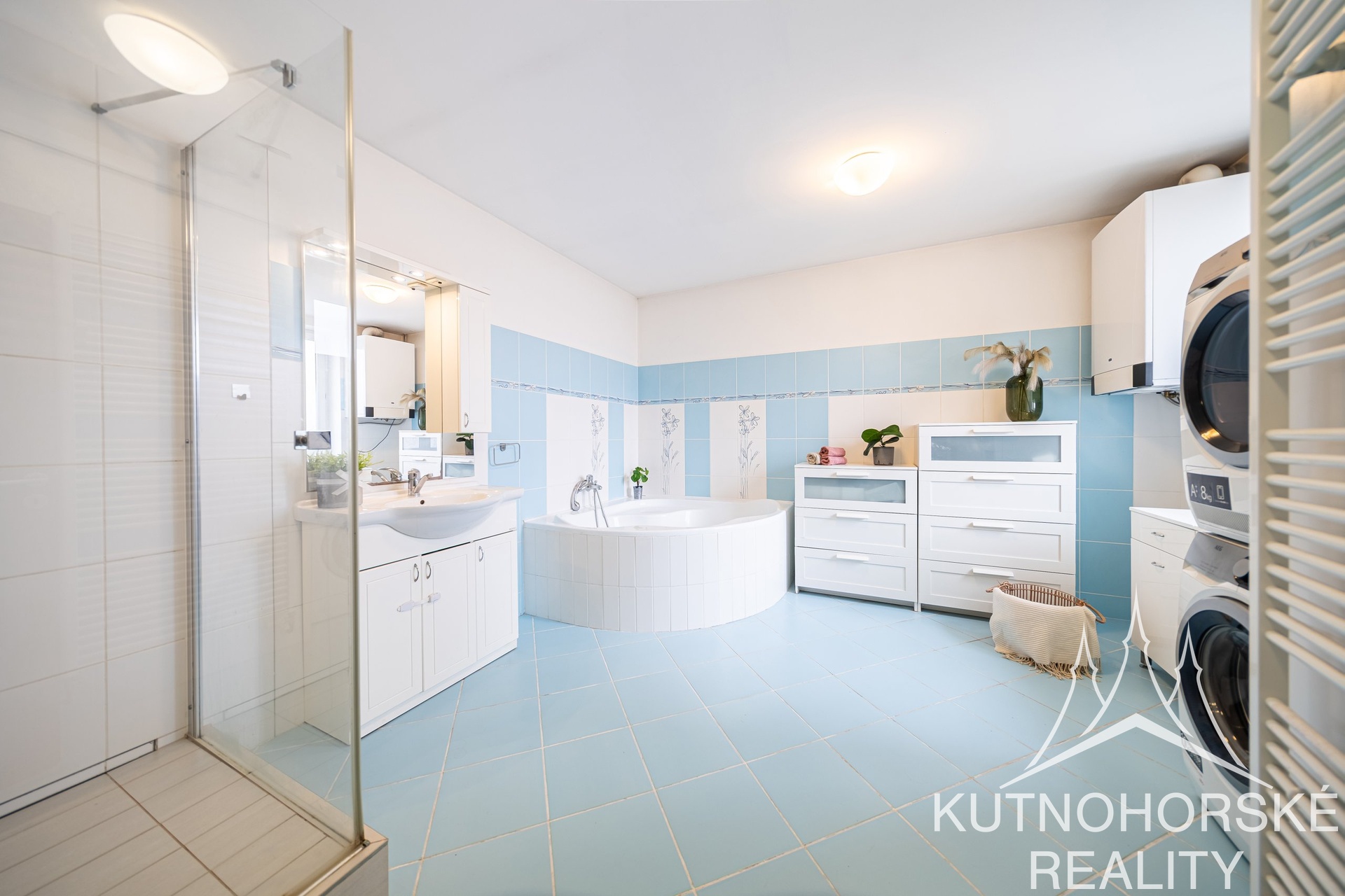 Office point a 2x komfortní byt, celkově 318 m² v Kutné Hoře