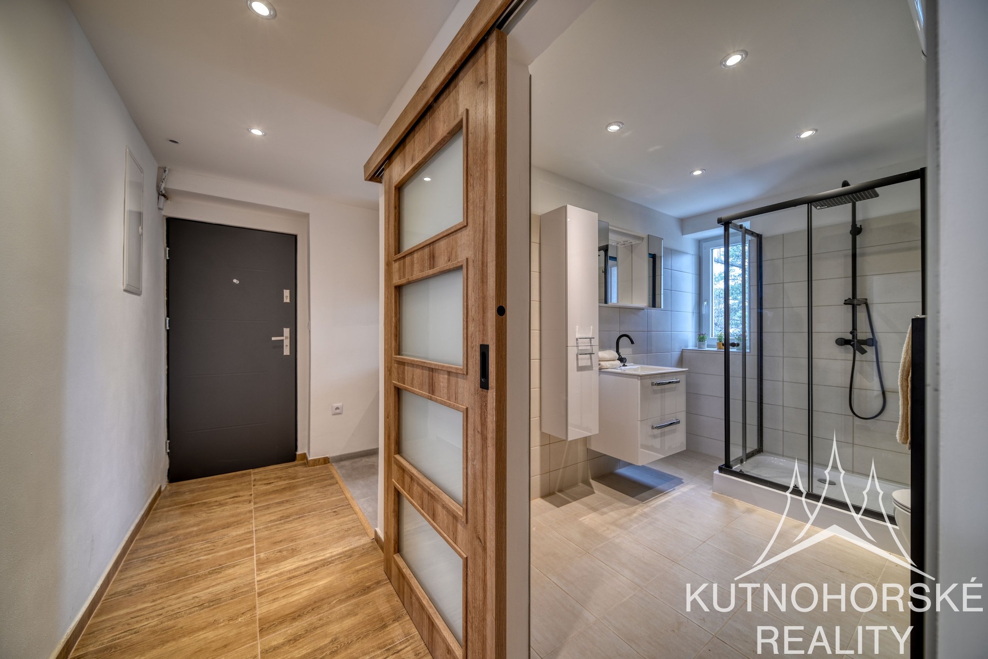 Prodej bytu po rekonstrukci 3+1, 55 m², Kutná Hora – Ostašova ulice