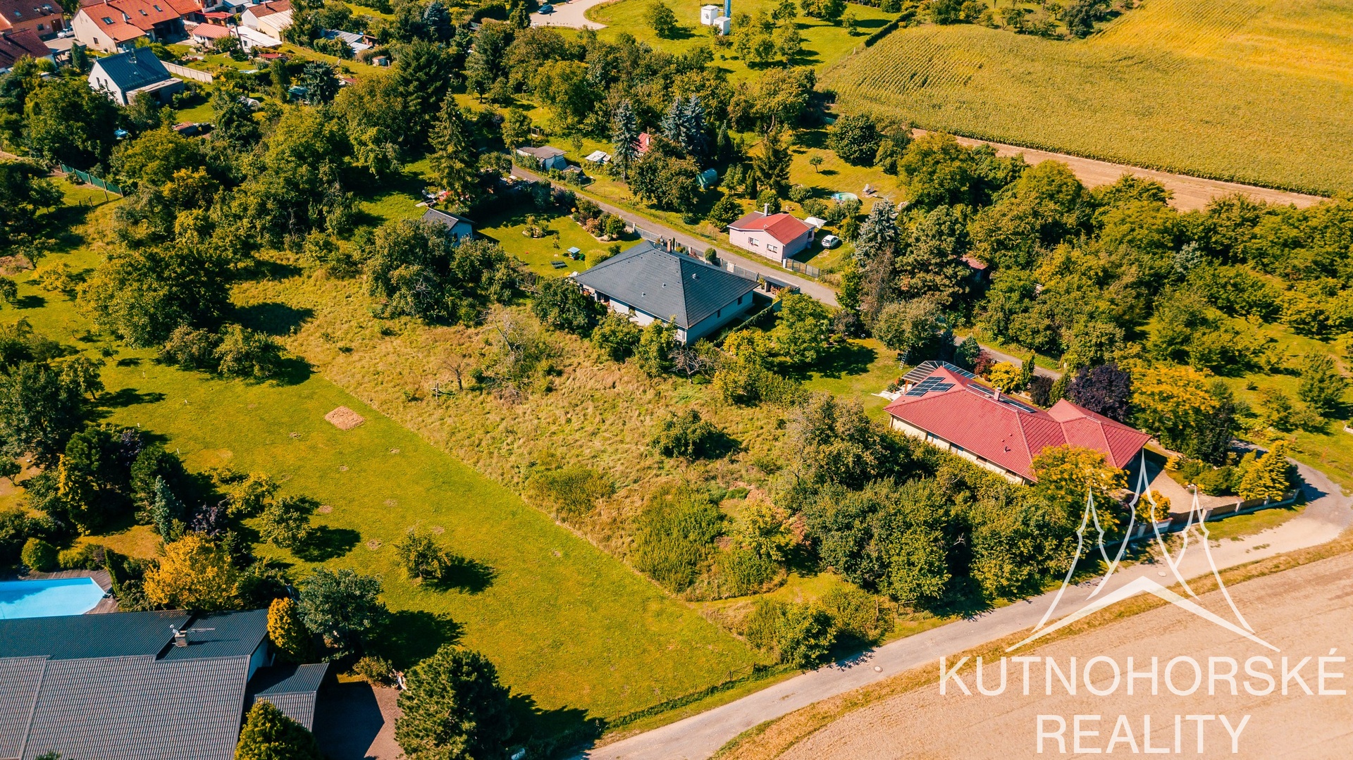 Prodej pozemku pro bydlení, parc. č. 943/3, 856 m² – Týnec nad Labem