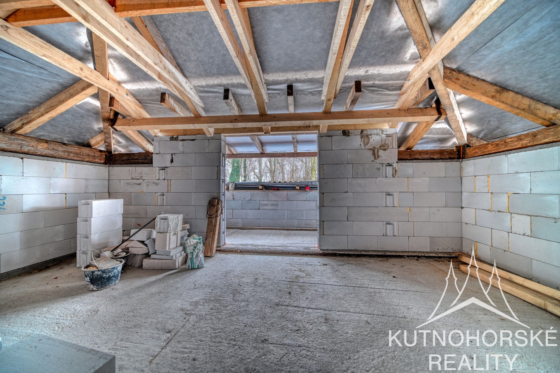 Prodej rodinného domu s pozemkem – Bylany u Kutné Hory