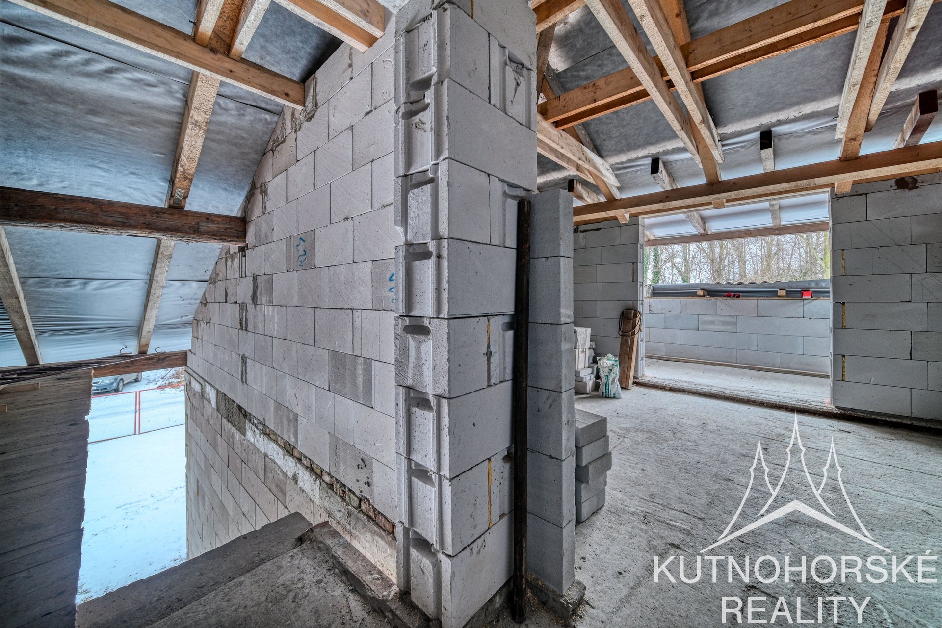 Prodej rodinného domu s pozemkem – Bylany u Kutné Hory