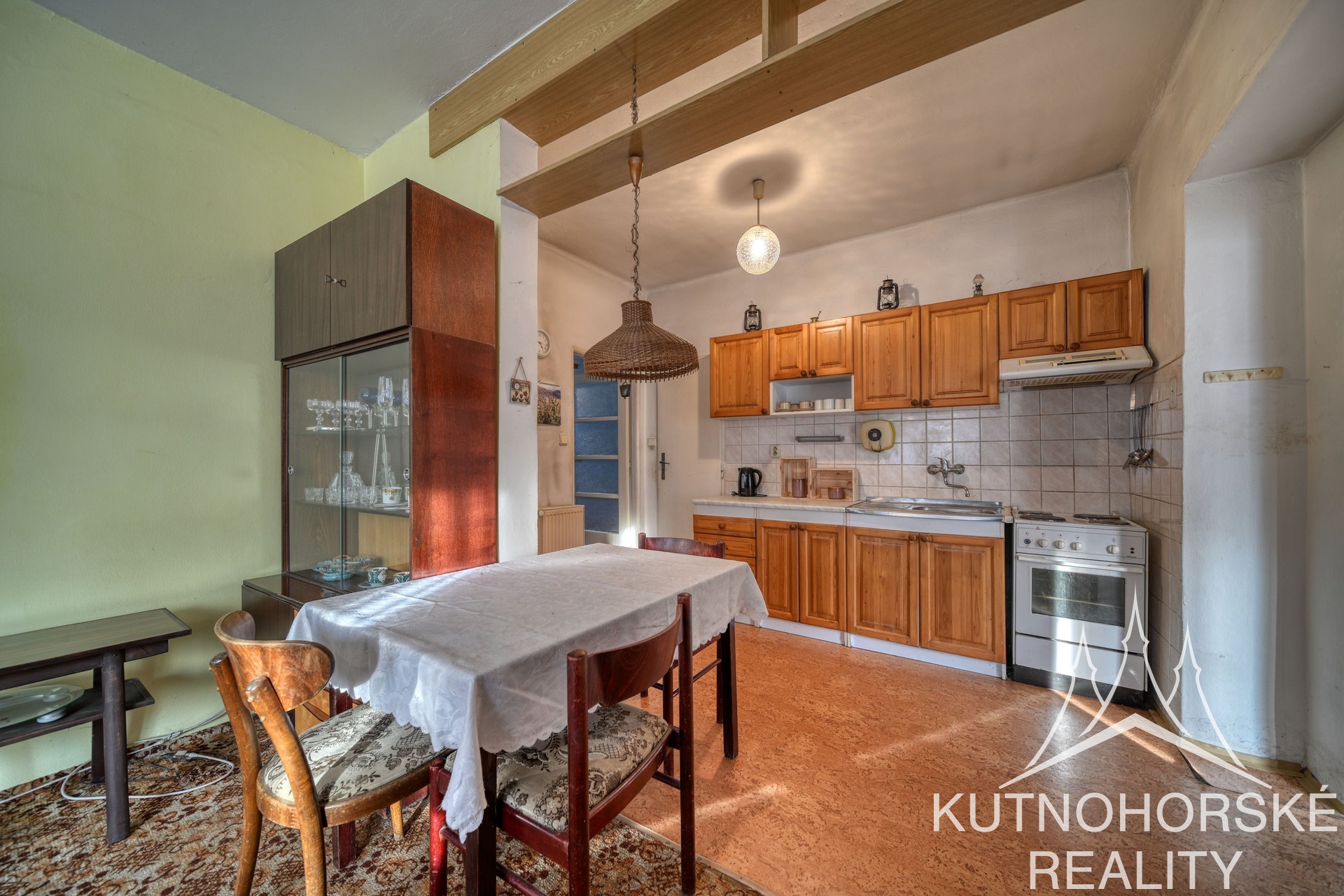 Prodej rodinného domu 5+kk s garáží a zahrádkou, Kutná Hora – Vrchlice