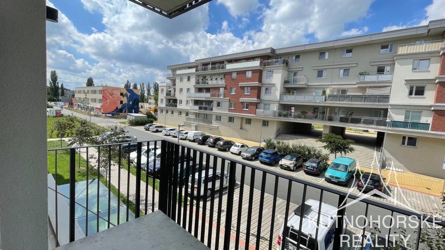 Pronájem bytu s balkonem, 1+kk, 33m² – Vrchlického, Poděbrady