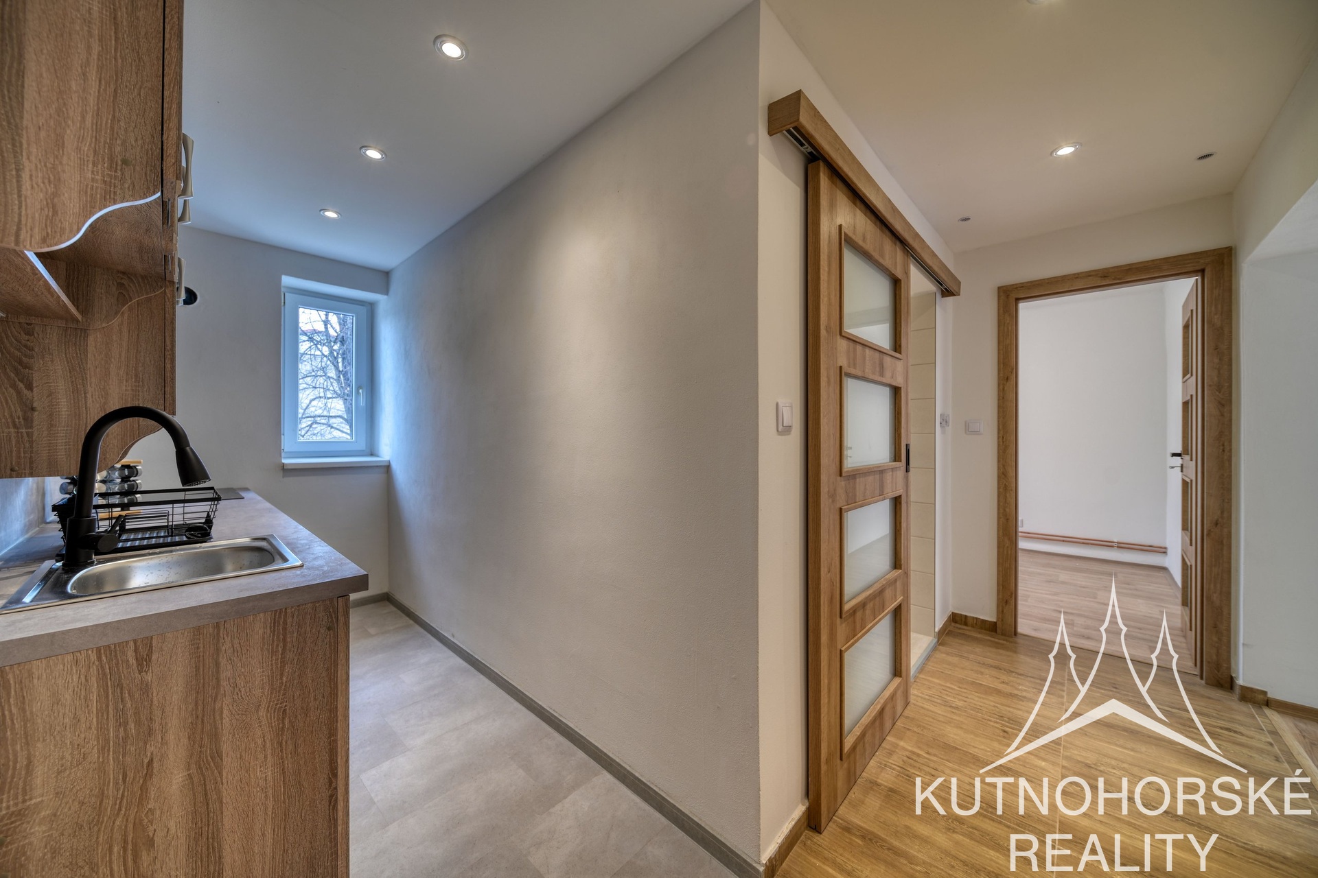 Prodej bytu po rekonstrukci 3+1, 55 m², Kutná Hora – Ostašova ulice