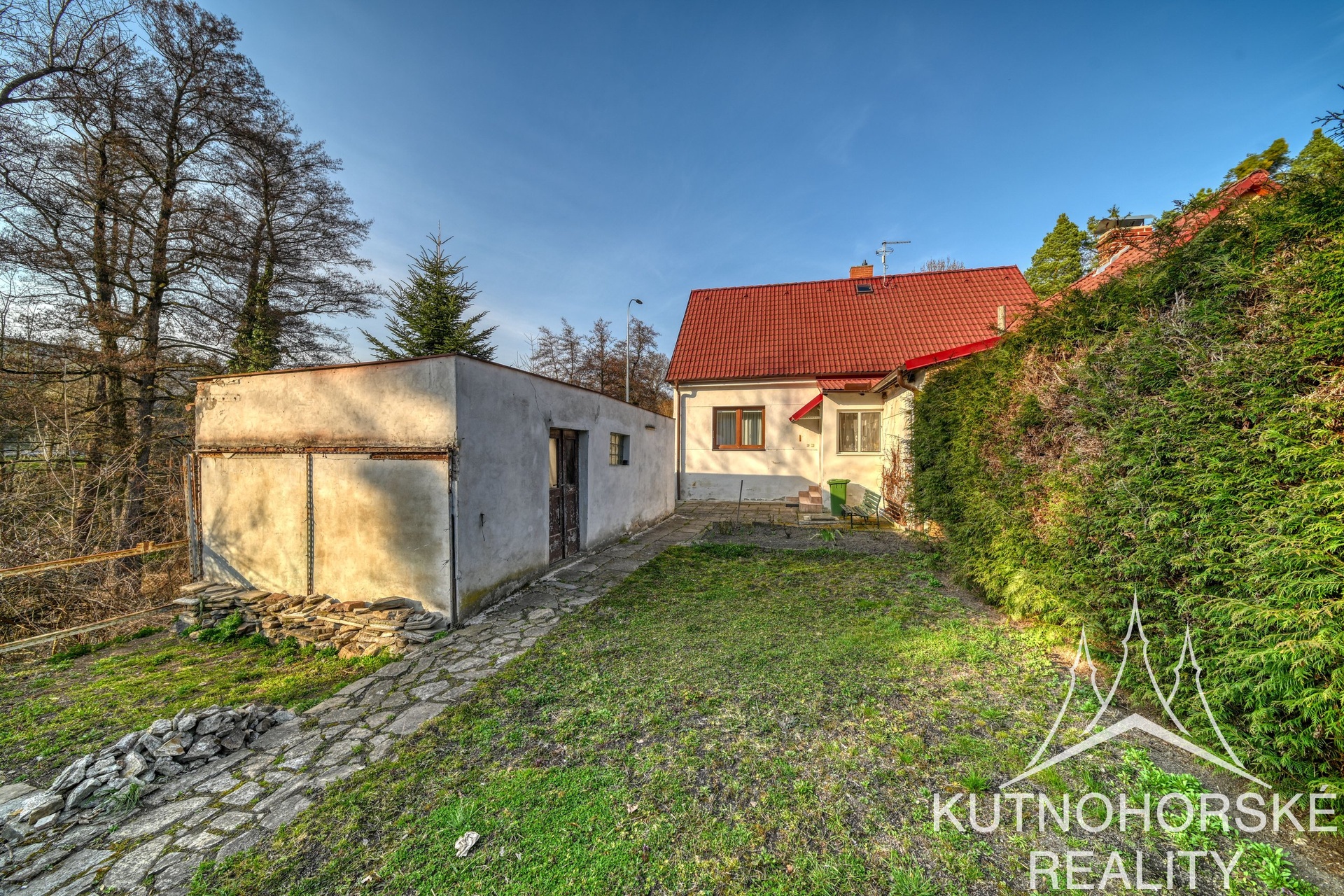 Prodej rodinného domu 5+kk s garáží a zahrádkou, Kutná Hora – Vrchlice