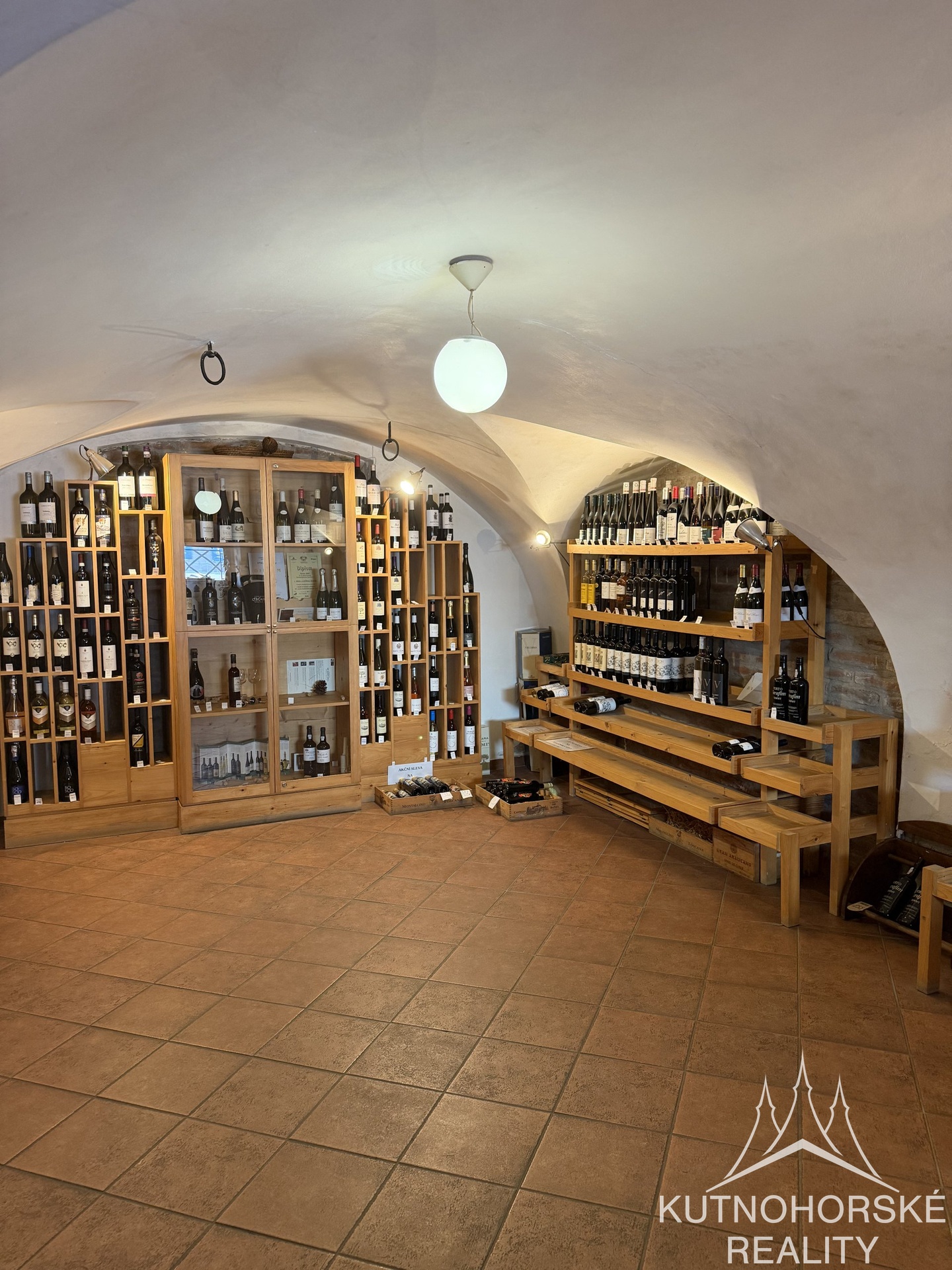 Pronájem obchodního prostoru 270 m², Václavské náměstí Kutná Hora