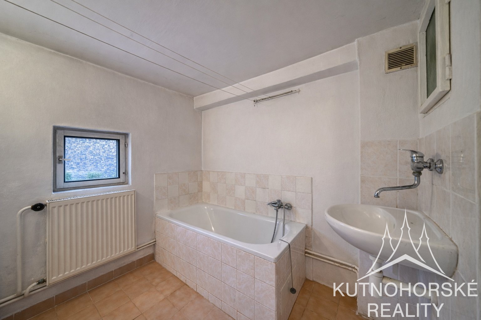 Prodej rodinného domu 5+kk s garáží a zahrádkou, Kutná Hora – Vrchlice