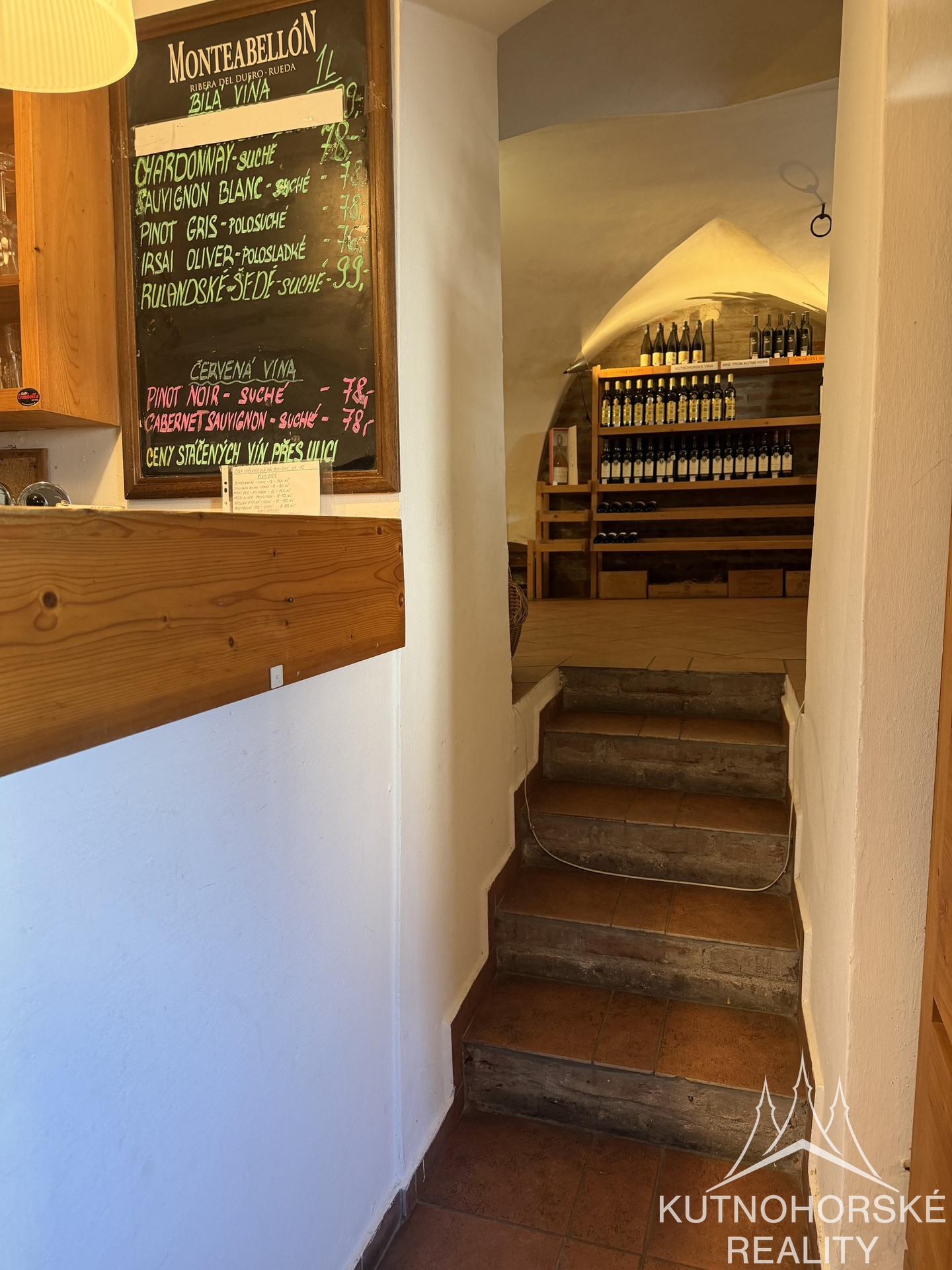 Pronájem obchodního prostoru 270 m², Václavské náměstí Kutná Hora