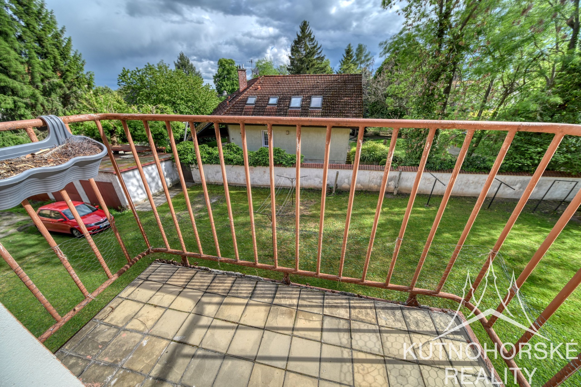 Prodej bytu 3+kk s balkonem a zahrádkou 55 m², Kutná Hora – Žižkov