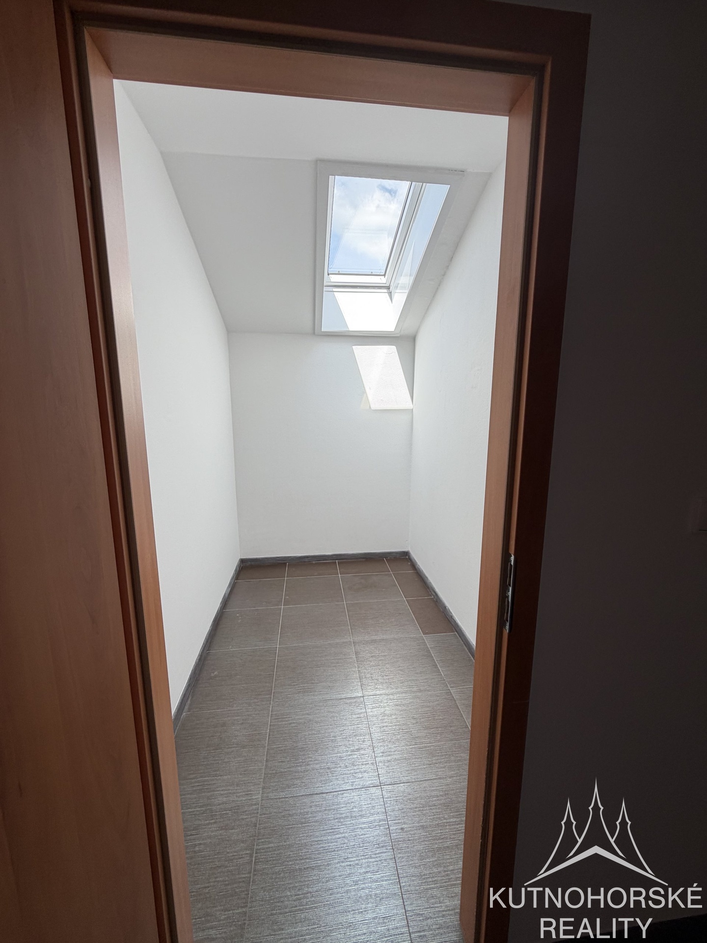 Pronájem bytu 3+kk s terasou, 71 m², Kutná Hora – Žižkov, ulice Do Polí