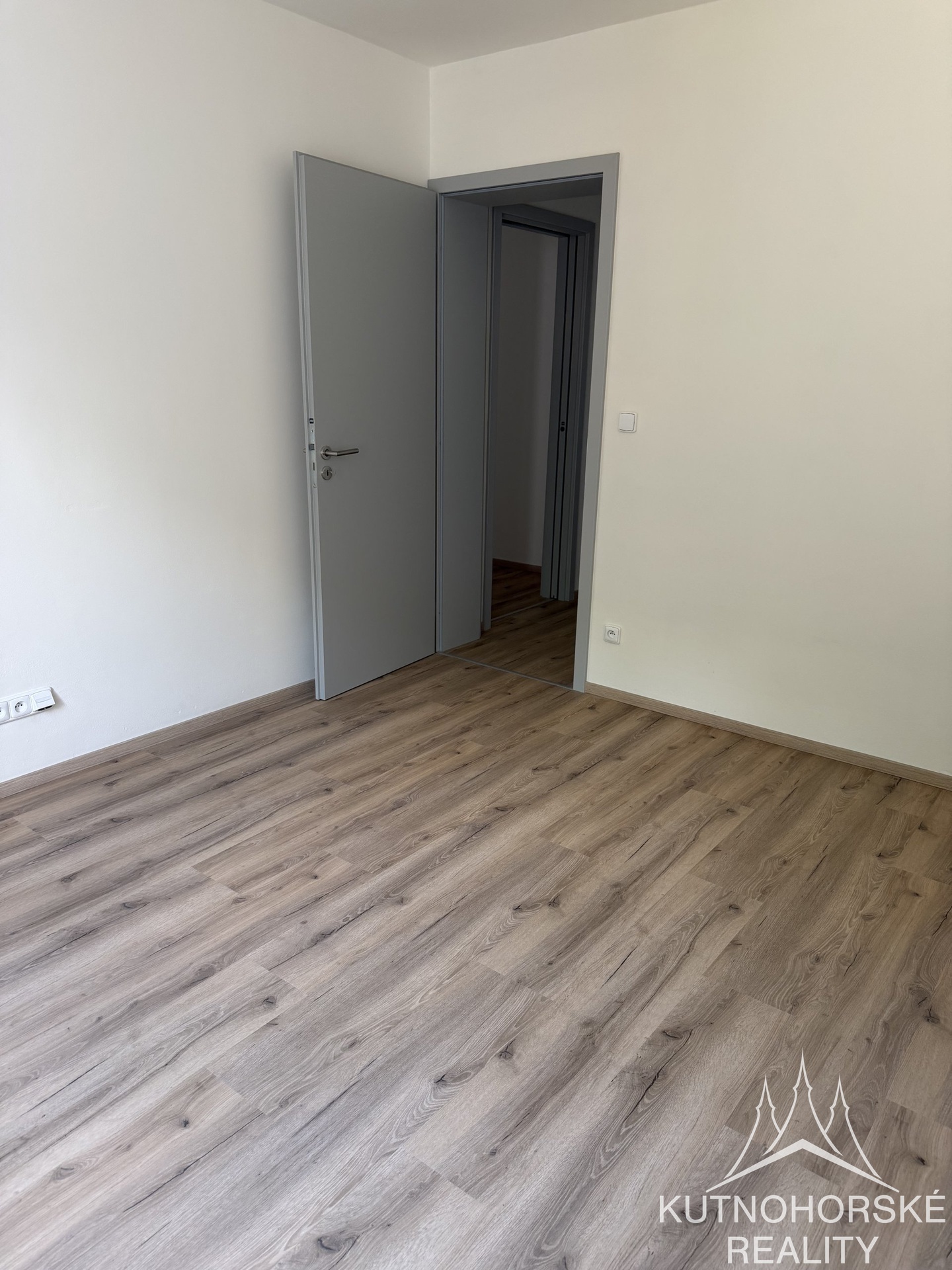 Pronájem bytu 2+kk se zahrádkou, 54 m², Kutná Hora – Žižkov