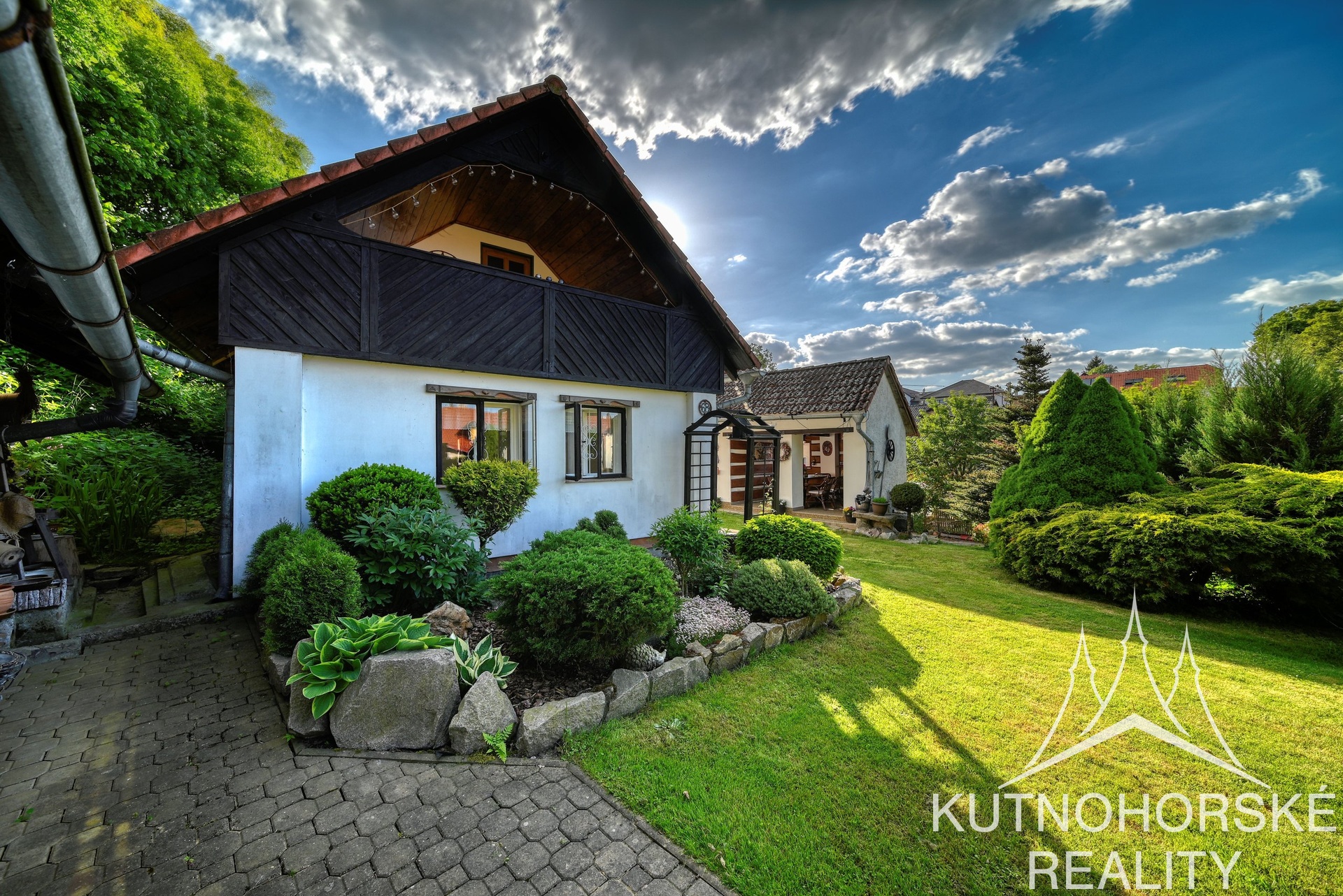 Prodej překrásné chaloupky u potoka 1788 m² – Chlístovice
