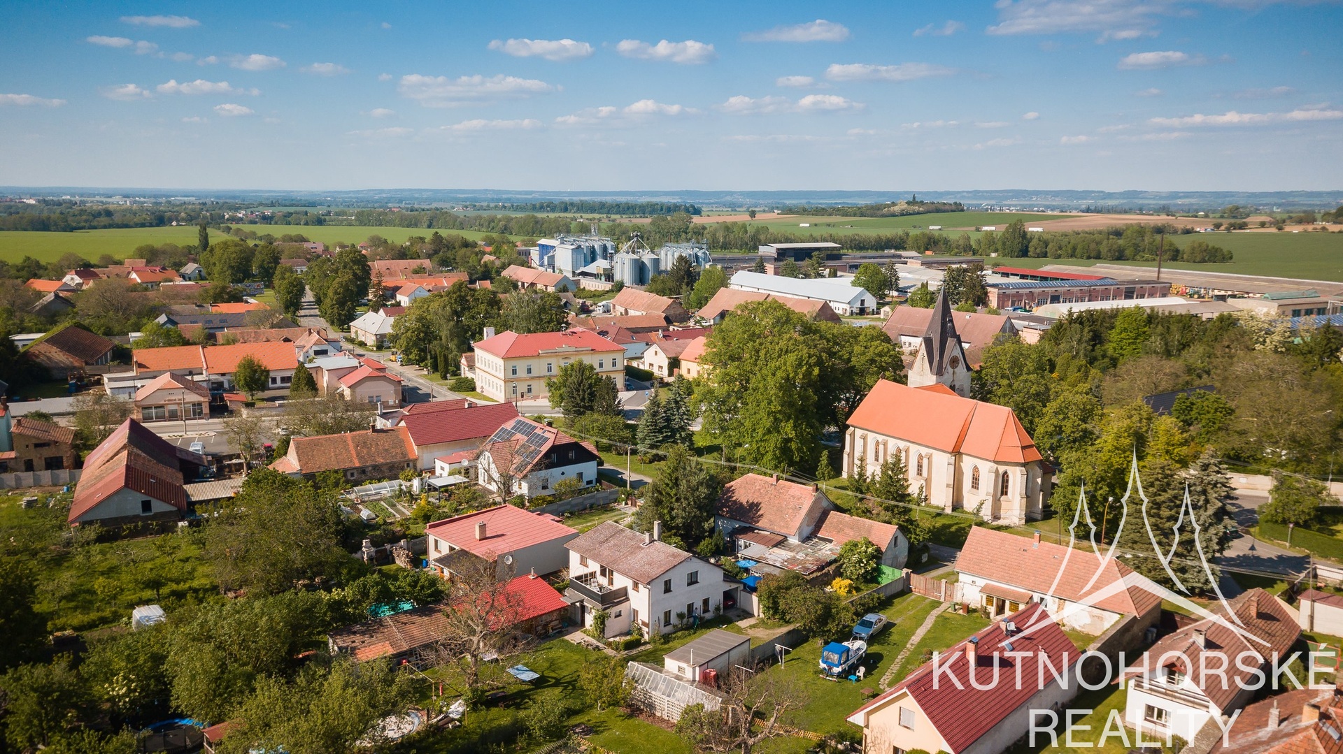 Pozemek pro bydlení vč. stavebního povolení