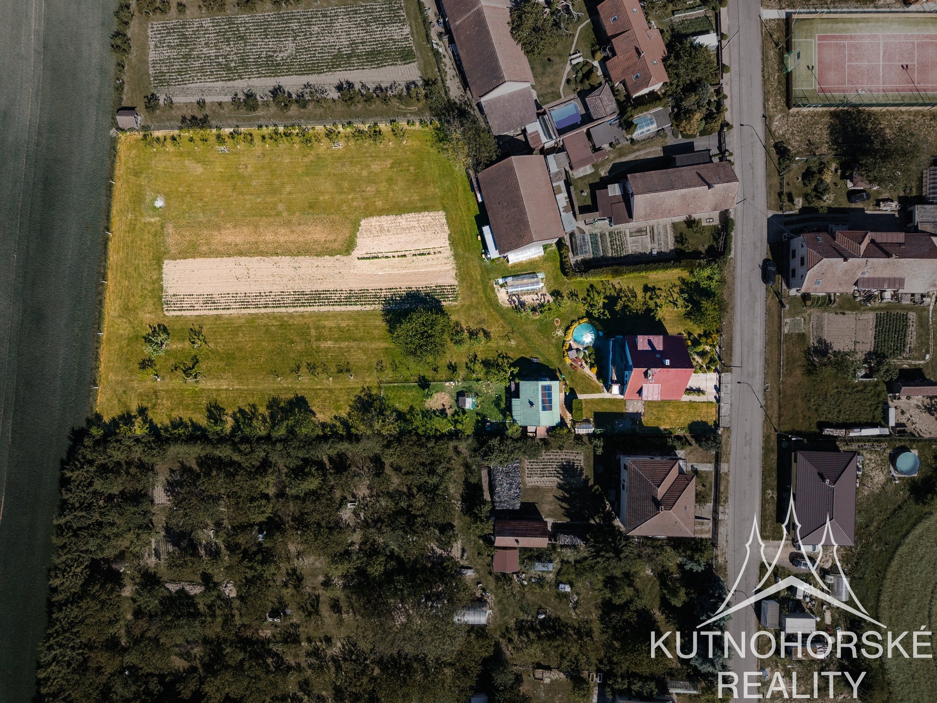 Prodej dvougeneračního domu v obci Puchlovice s pozemkem 5721 m2