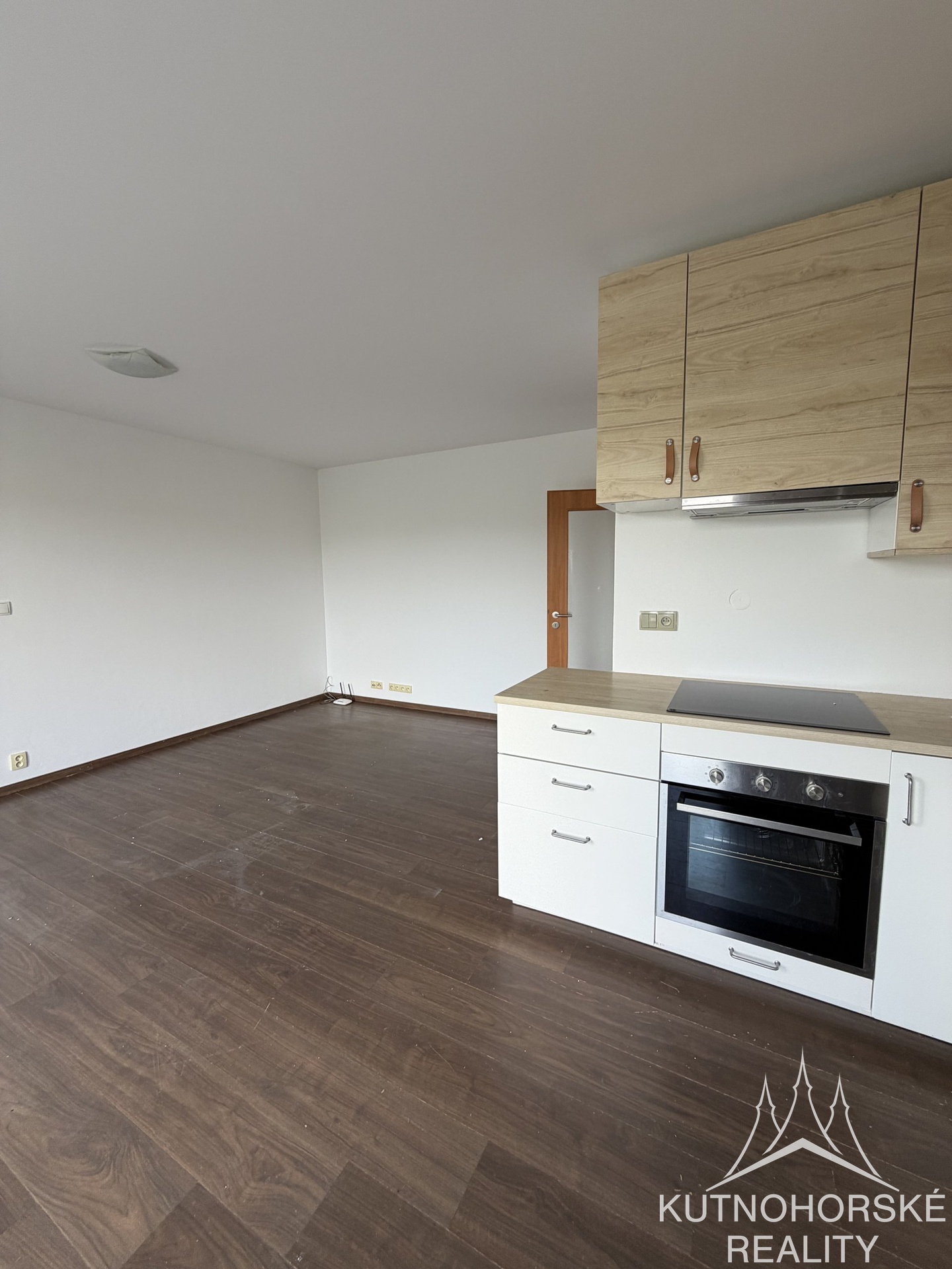 Pronájem bytu 3+kk s terasou, 71 m², Kutná Hora – Žižkov, ulice Do Polí