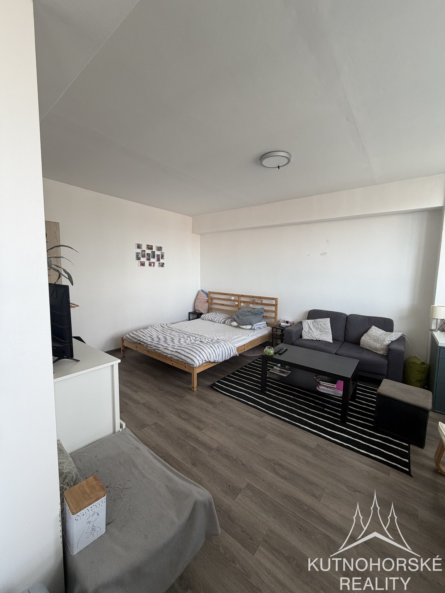 Pronájem bytu 1+1 35 m², Kutná Hora – Hlouška, ulice Benešova