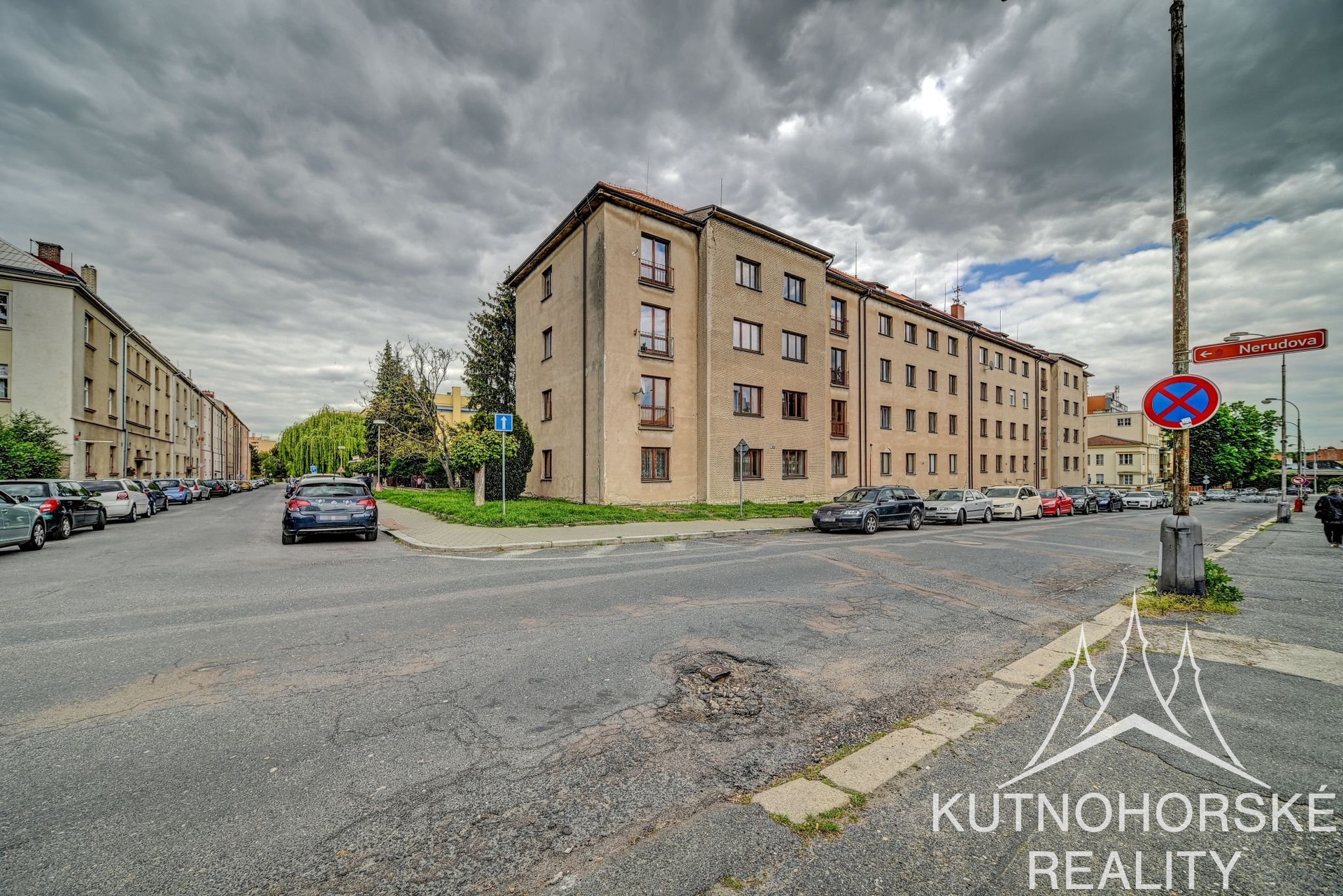 Pronájem bytu 3+1 s balkonem v Kutné Hoře, ulice Jiráskovy sady