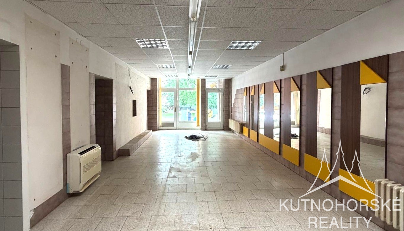 Pronájem komerčního prostoru 262 m², Kutná Hora – Šipší