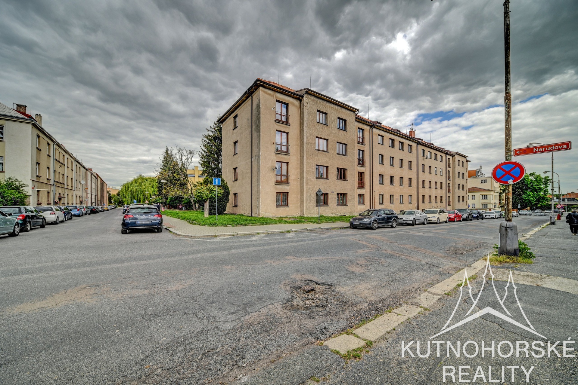 Pronájem bytu 3+1 s balkonem v Kutné Hoře, ulice Jiráskovy sady
