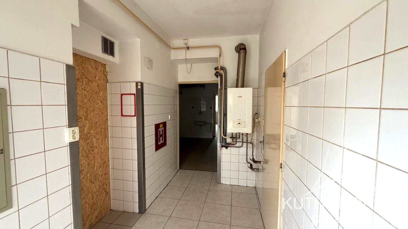 Pronájem komerčního prostoru 262 m², Kutná Hora – Šipší