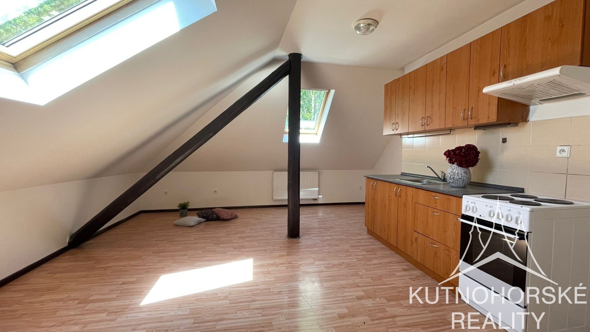 Pronájem bytu 2+kk, 54 m², Tovární 218, Kutná Hora – Sedlec