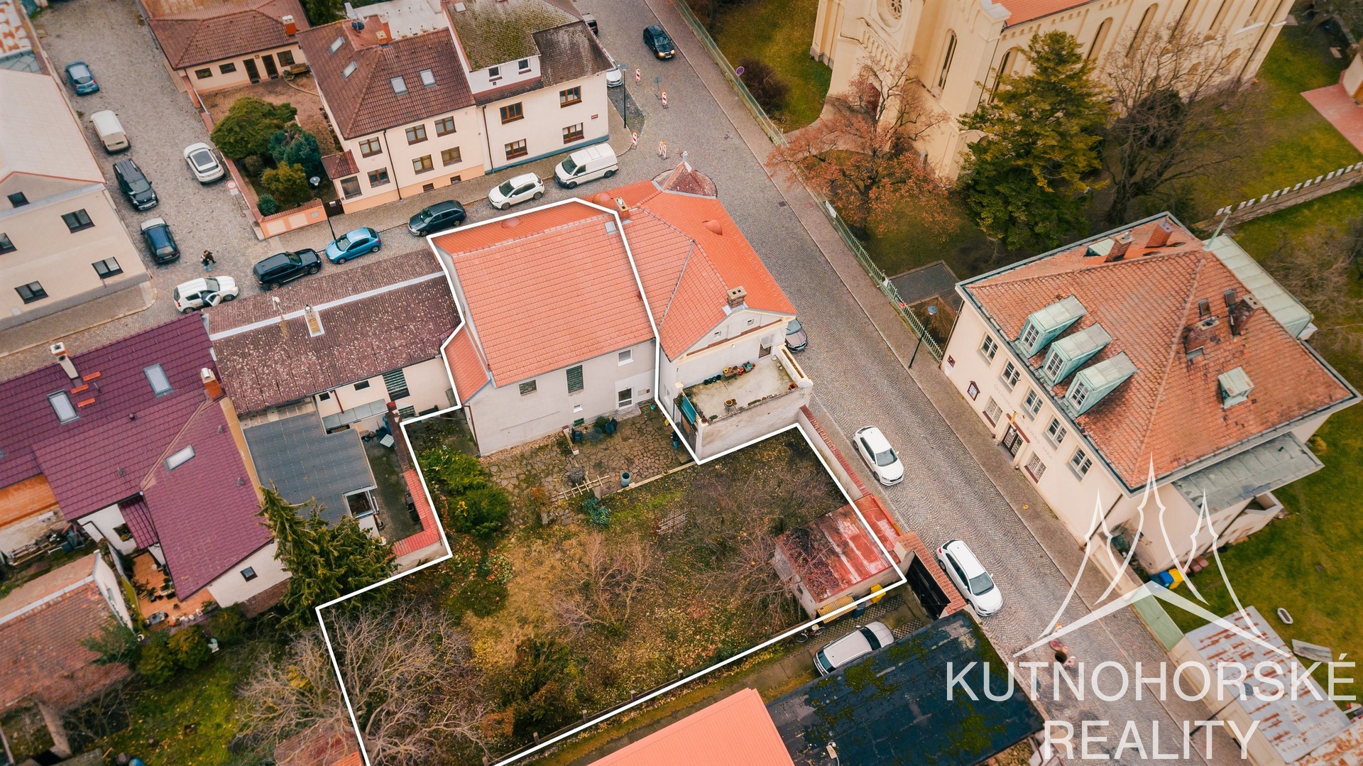 Prodej historického domu v Čáslavi 158 m2 s velkou zahradou a garáží