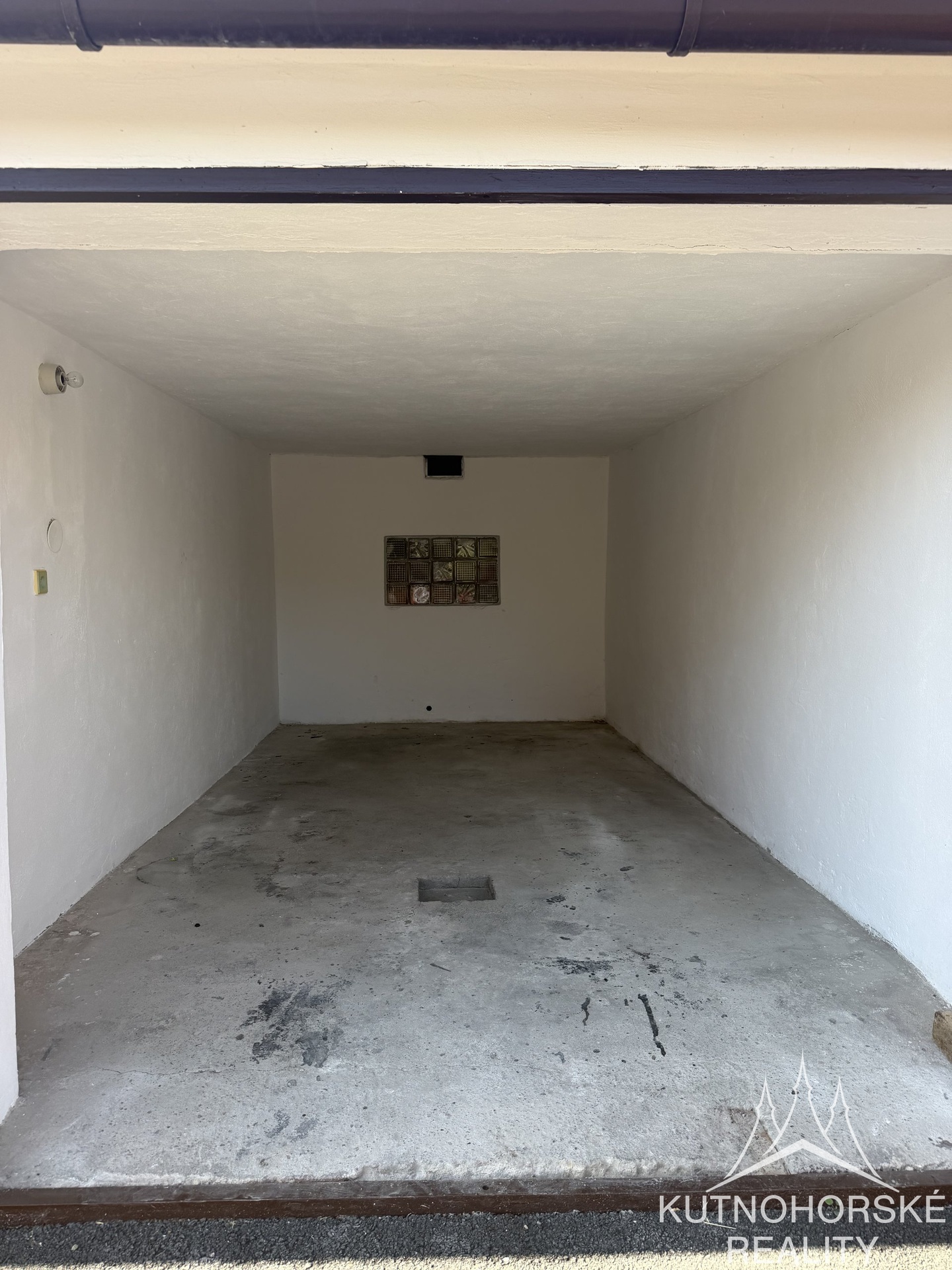 Pronájem garáže 25 m², Kutná Hora – Šipší, ulice Viničná