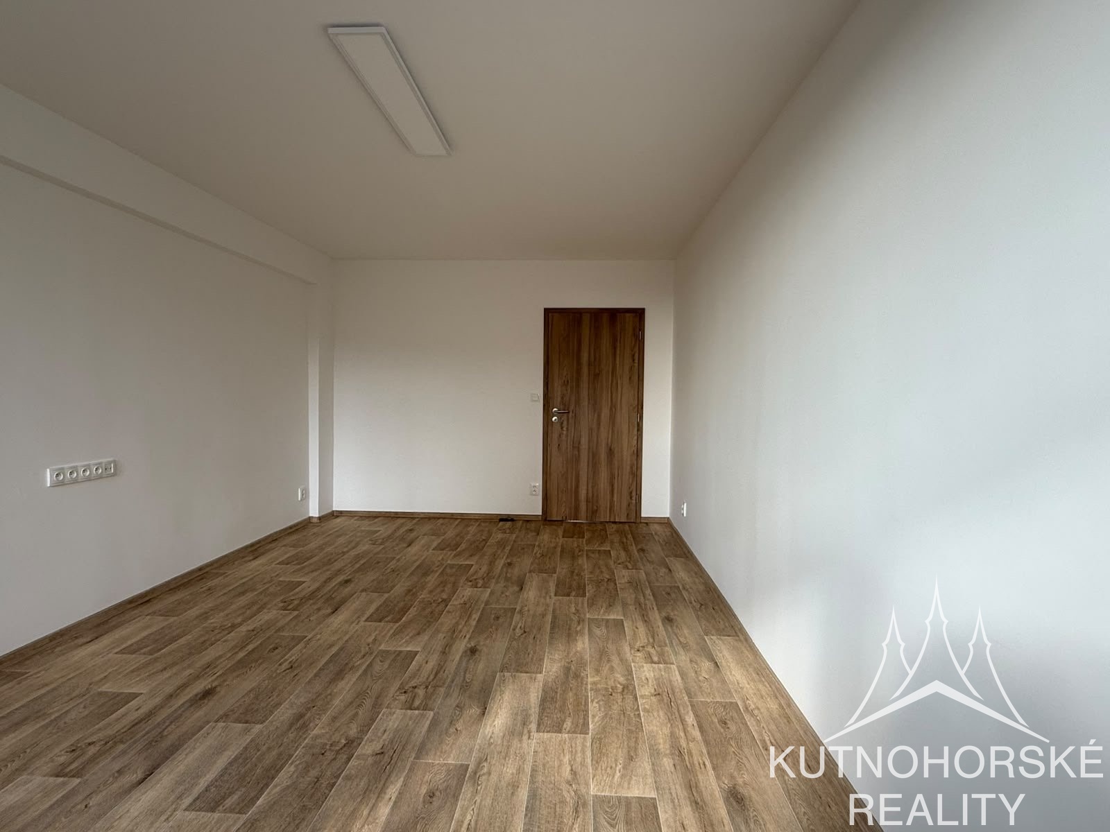 Pronájem krásného bytu 2+1 s balkonem 61 m², Kolín III – ulice Grégrova