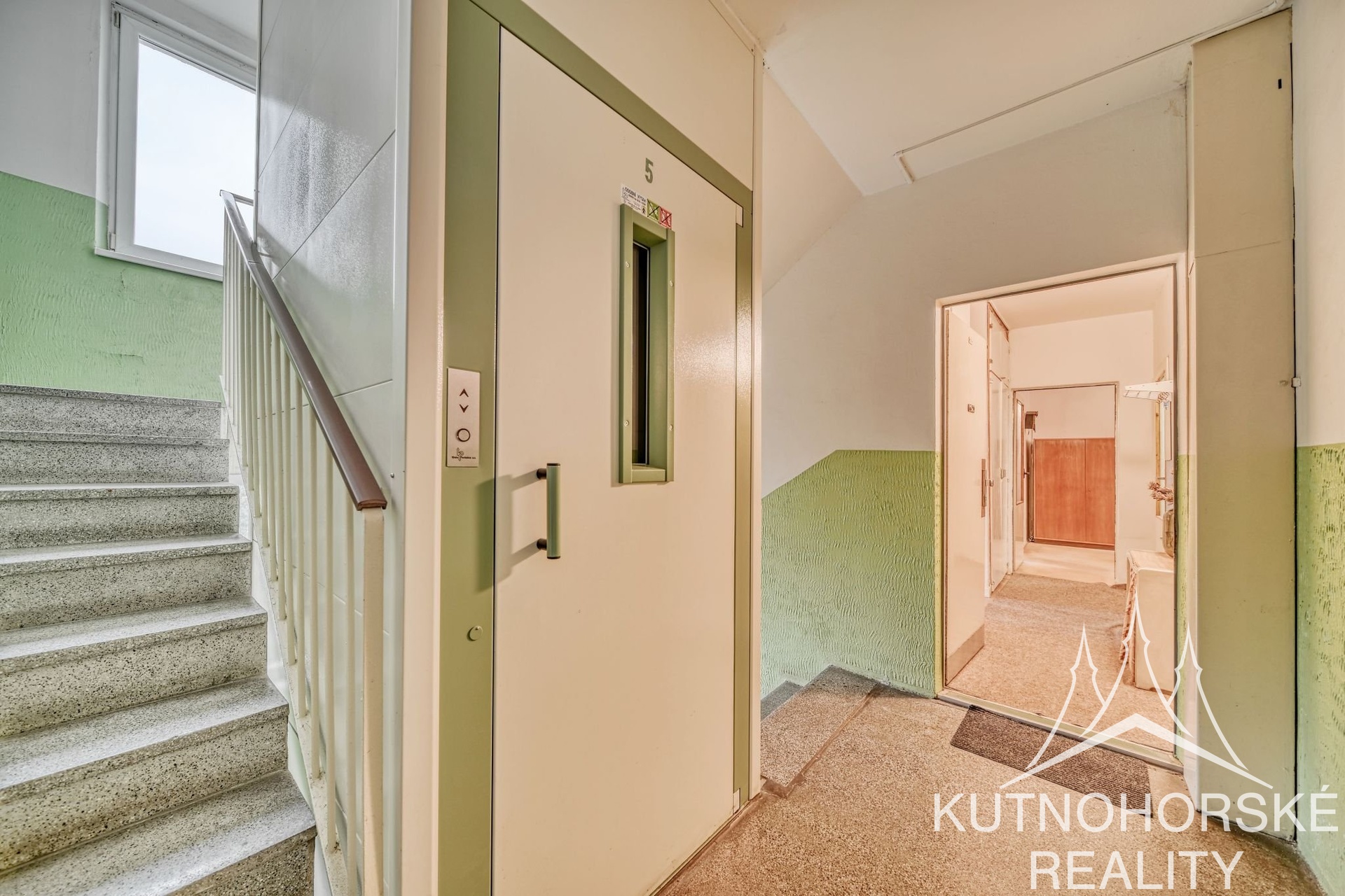 Prodej bytu 4+1 s balkonem 87m², Pardubice – Zelené Předměstí
