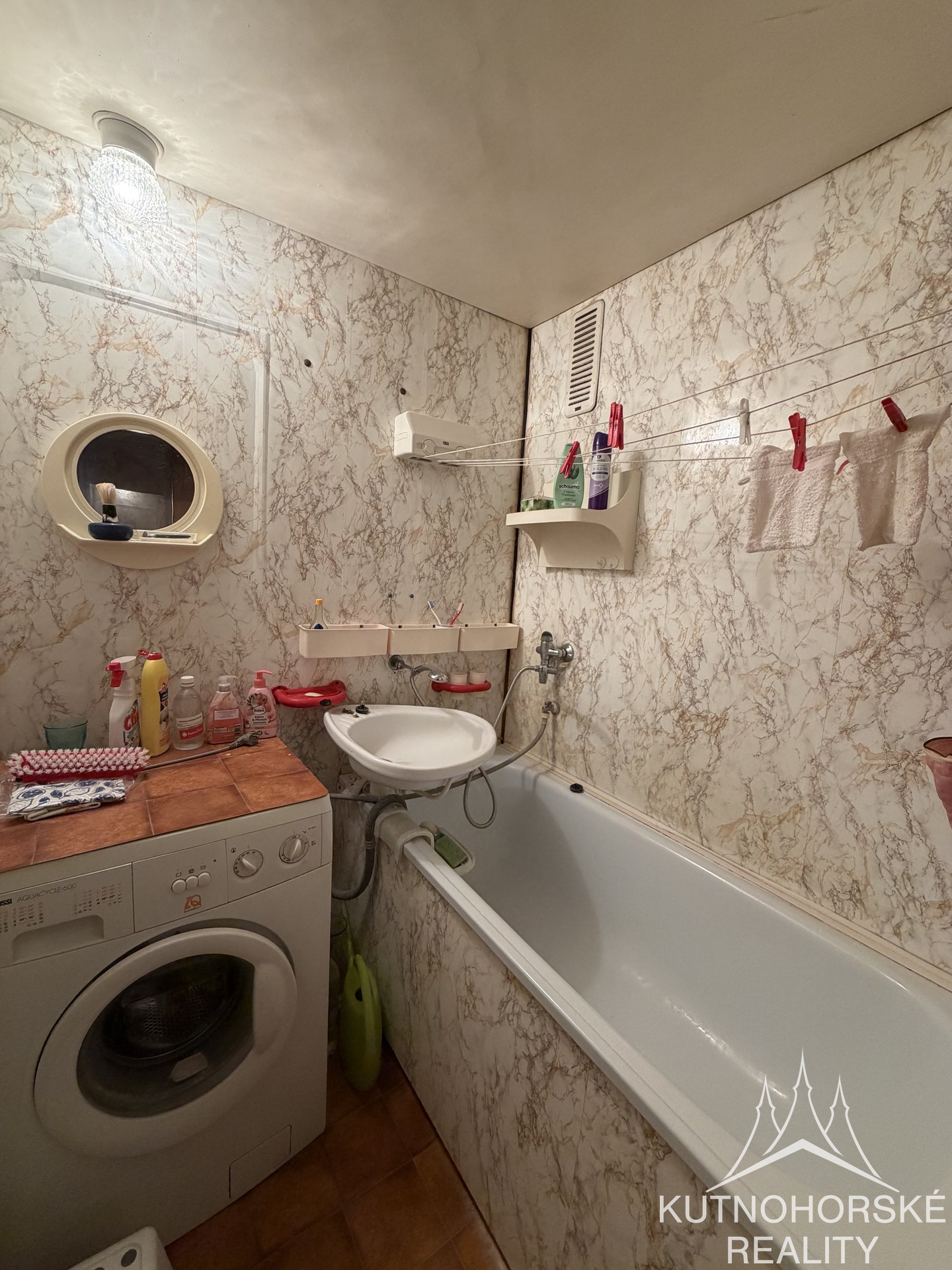 Pronájem bytu 3+1 66 m², Kutná Hora – Hlouška, Masarykova ulice