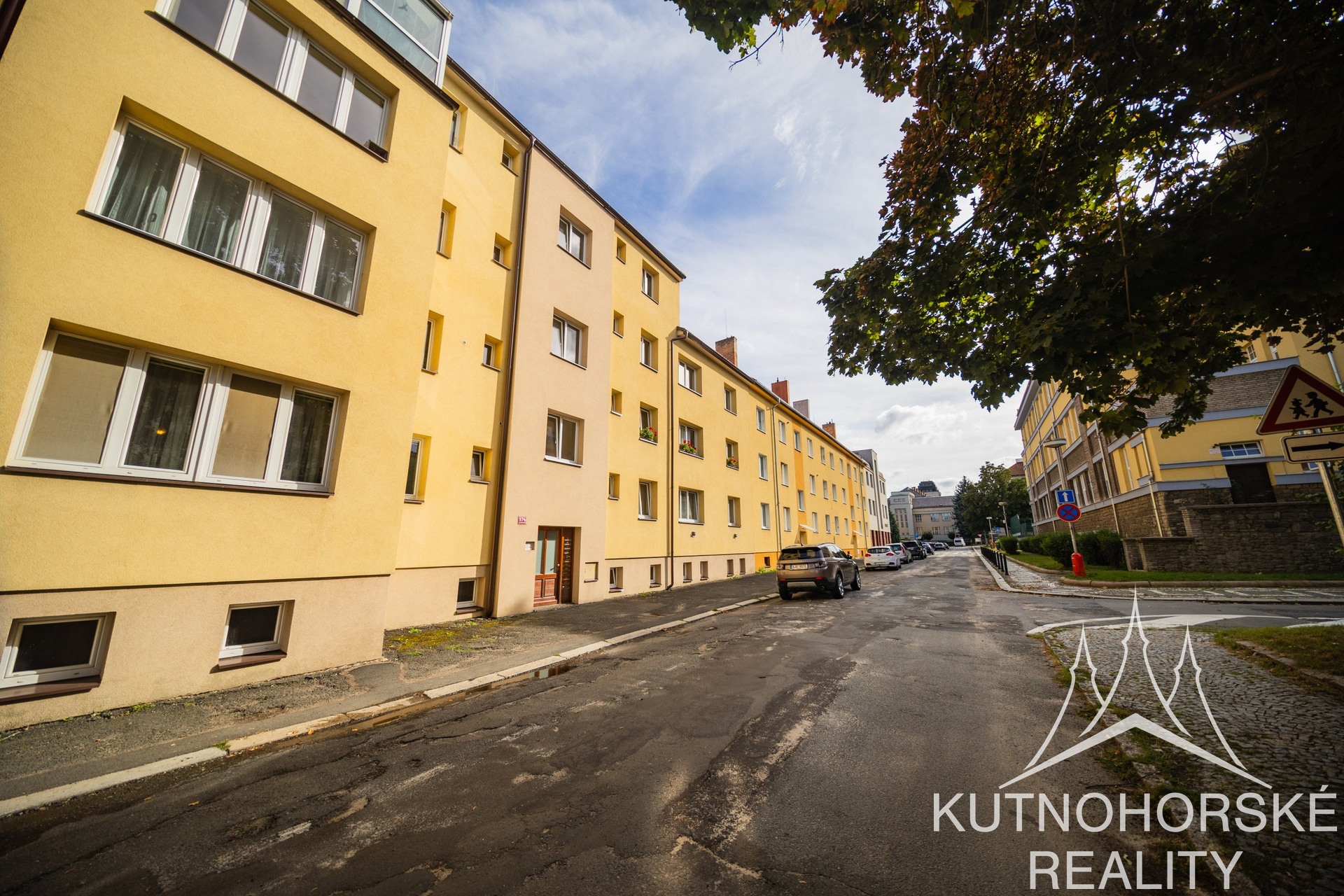 Pronájem bytu 3kk, 69 m² s balkonem – Kutná Hora, ulice Čelakovského